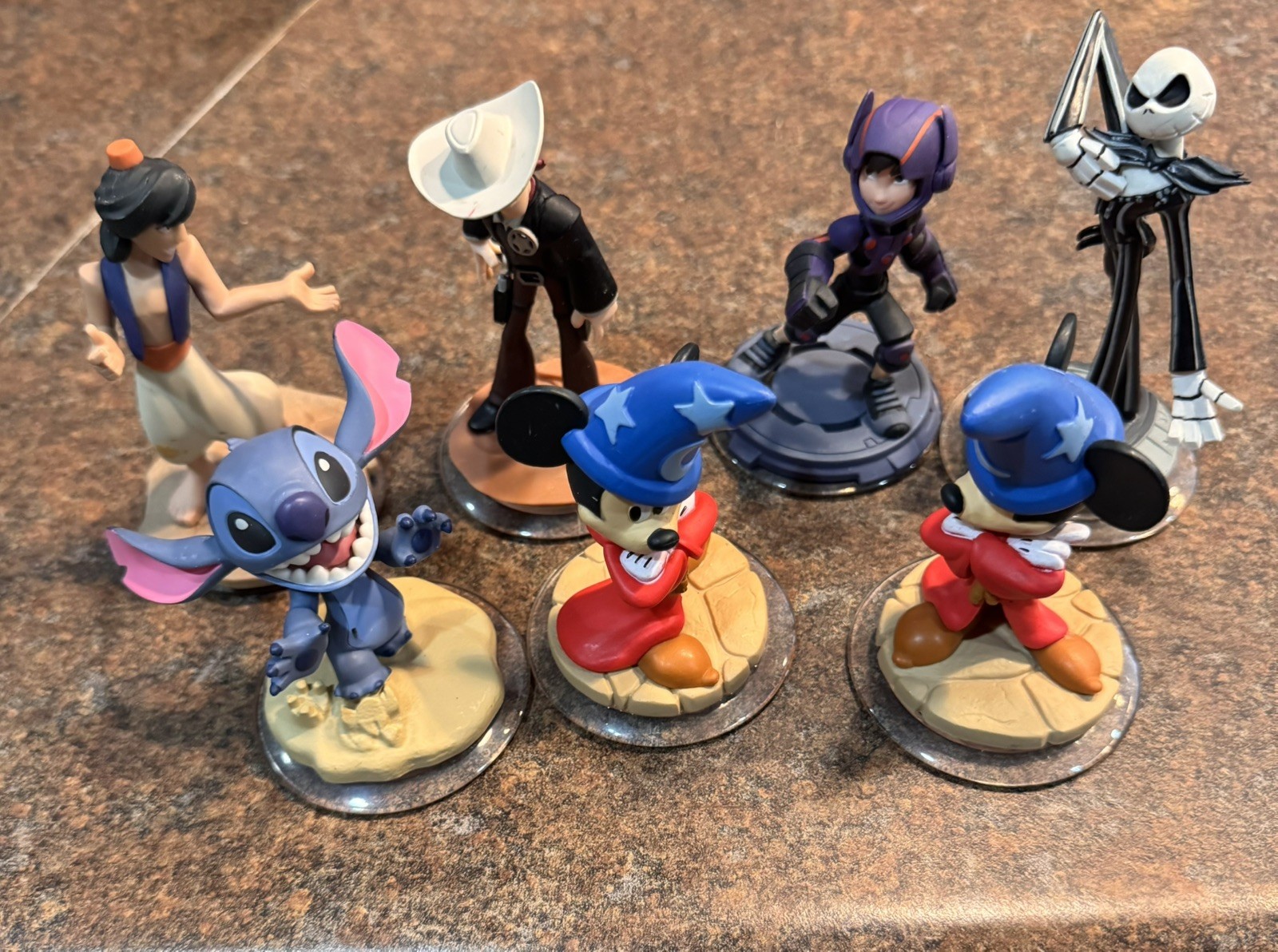 Large Lot of 58 Disney Infinity Figures & 34 Power Discs!