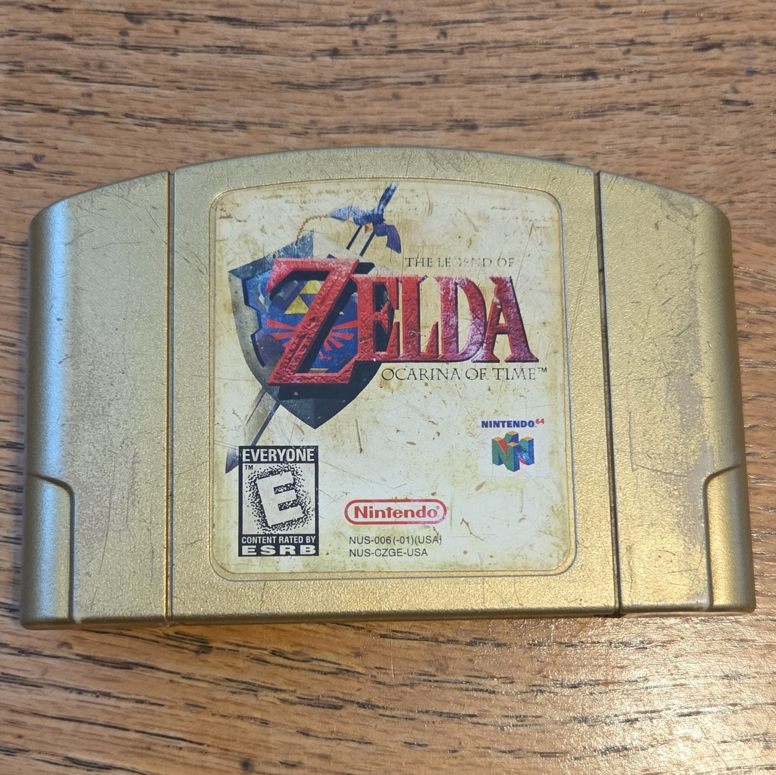 The Legend of Zelda Ocarina of Time N64 Gold Collectors Edition V1.0 Nintendo
