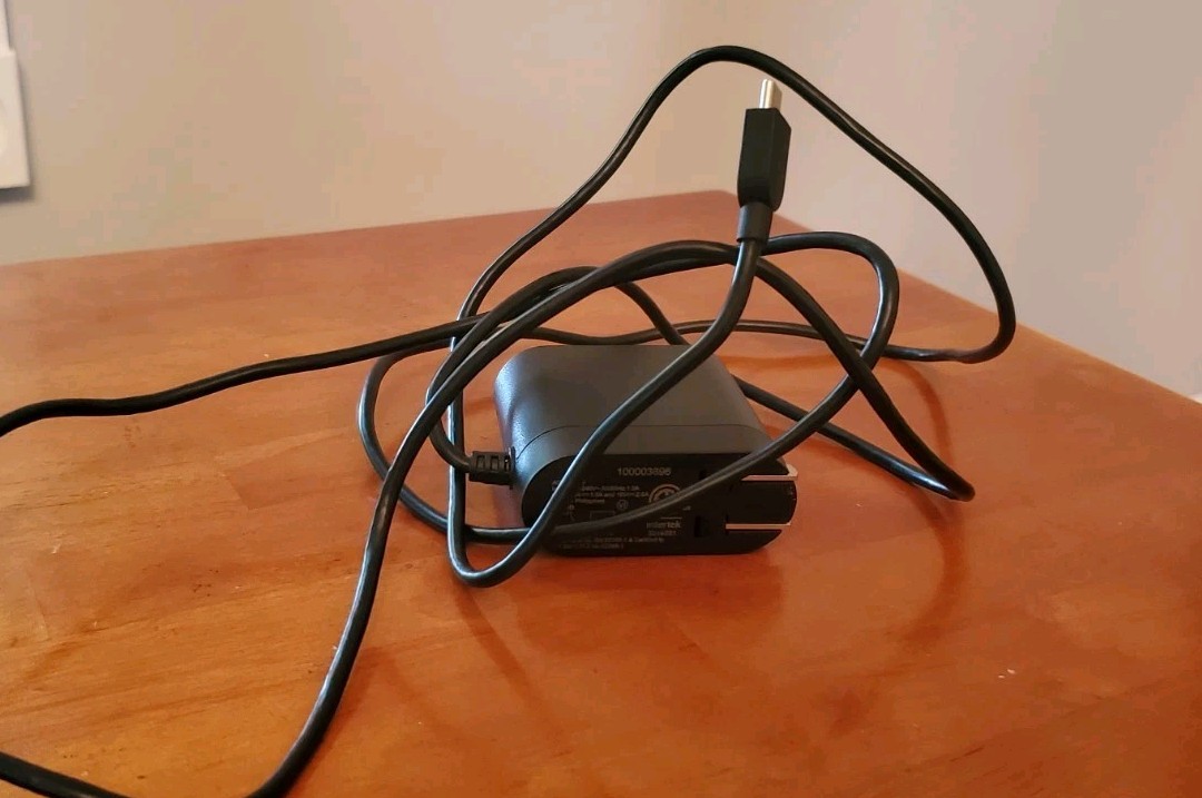 Nintendo Switch Onn AC Charger 5v-15v