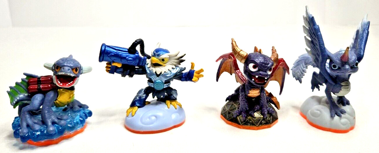 Skylanders Lot of 9 Activision 2012 Action Figure Toys
