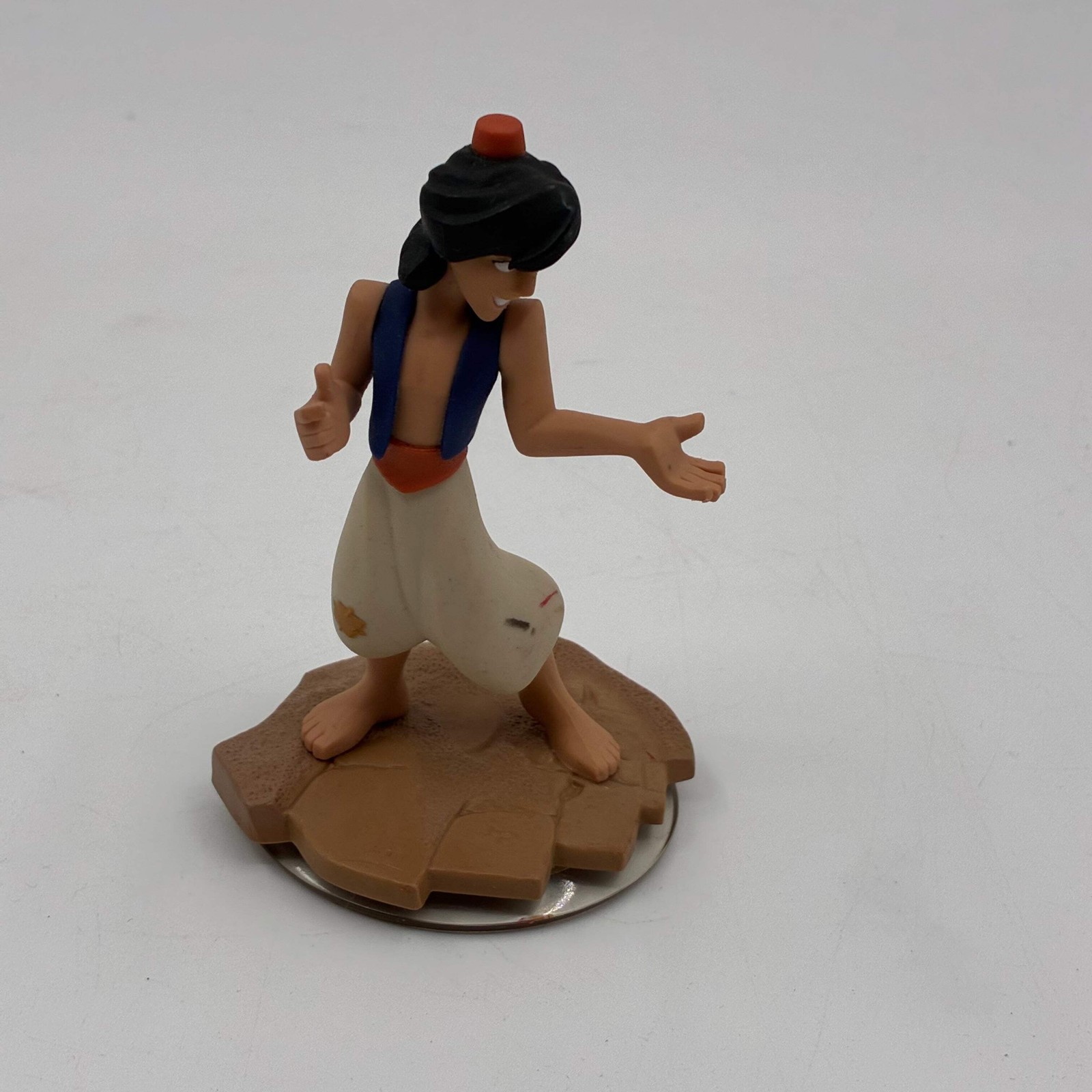 Disney Infinity INF-8032385 Xbox 360 Wired NFC Reader Portal W/ Characters – Use