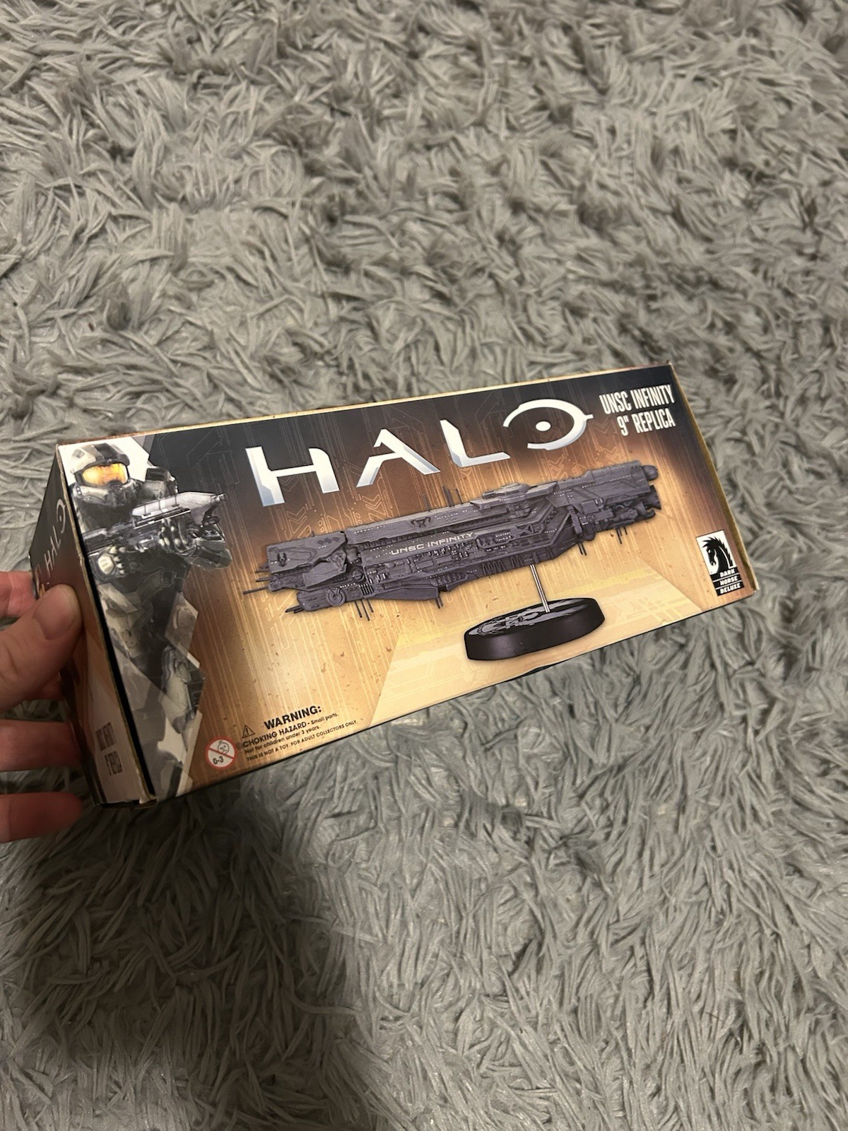 Dark Horse Halo UNSC Infinity 9″ Replica Model with Display Stand Boxed