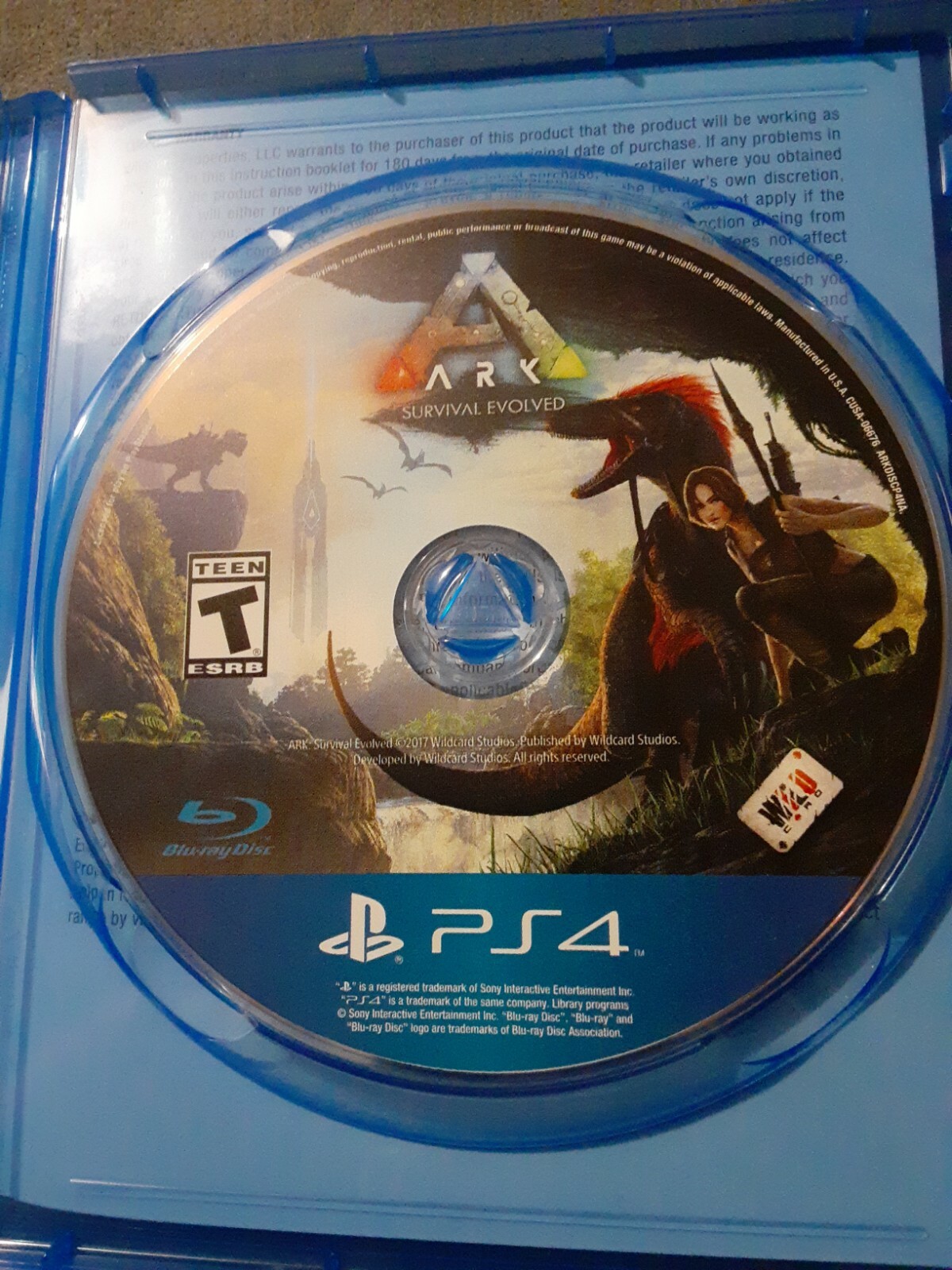 Studio Wildcard Ark: Survival Evolved (Sony PlayStation 4, 2017) pre owned