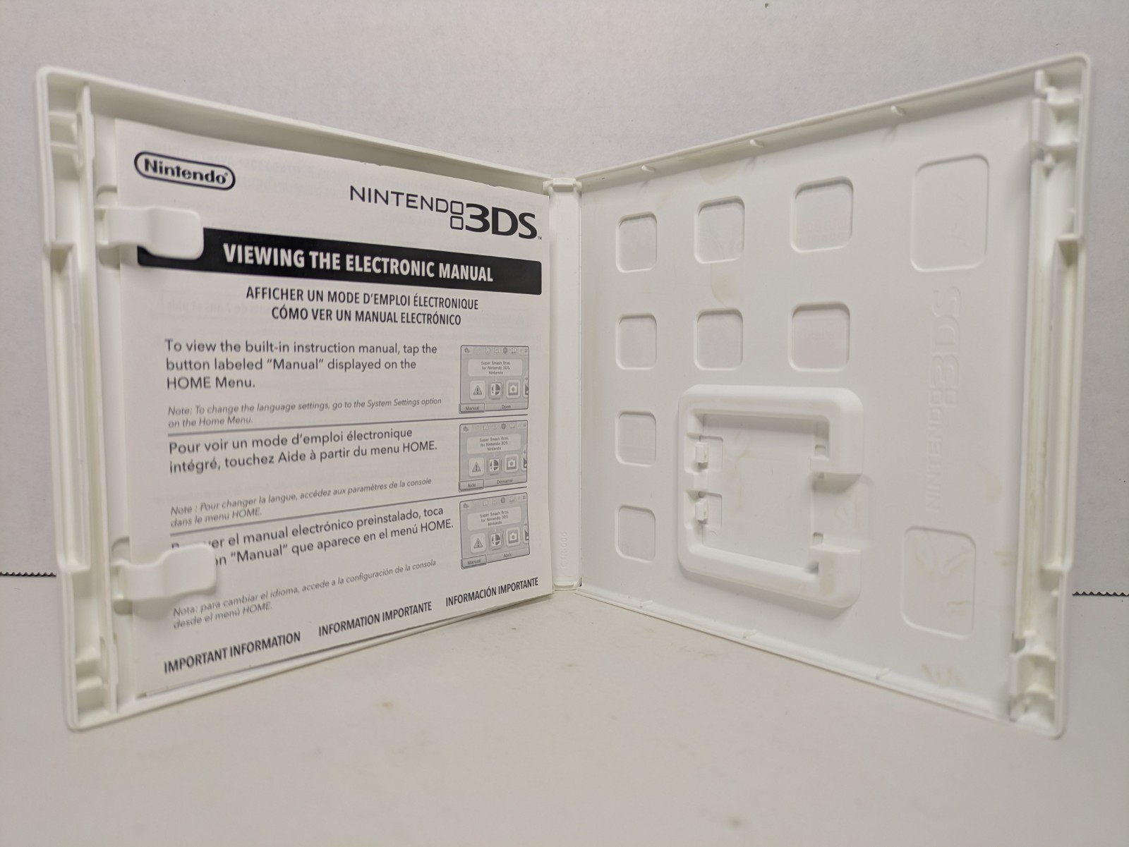 *NO GAME* Yo-Kai Watch (Nintendo 3DS, 2015) Case + Digital Manual Insert