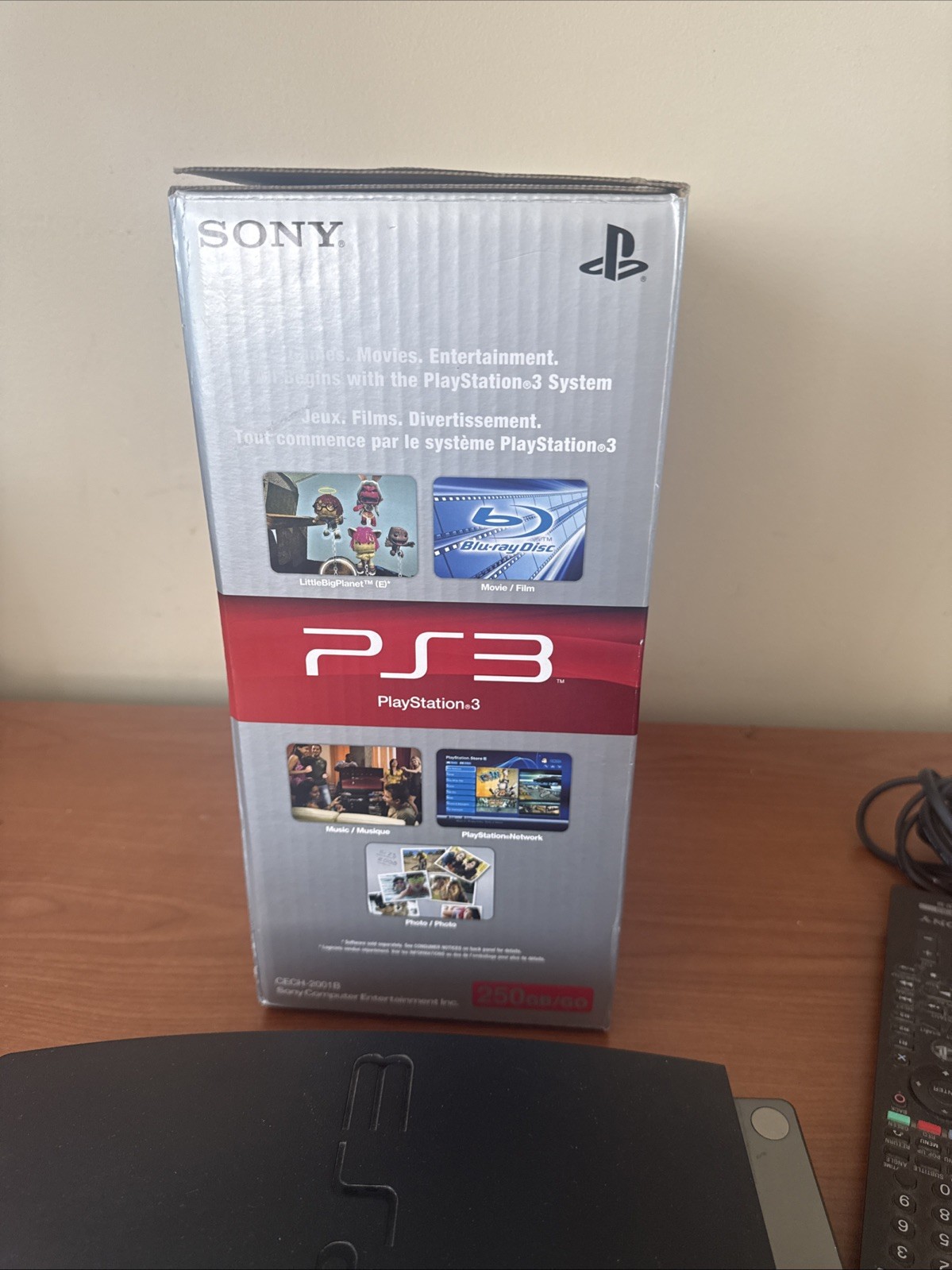 Sony PS3 Slim 250GB CECH-2001B Complete With Remote And Controller