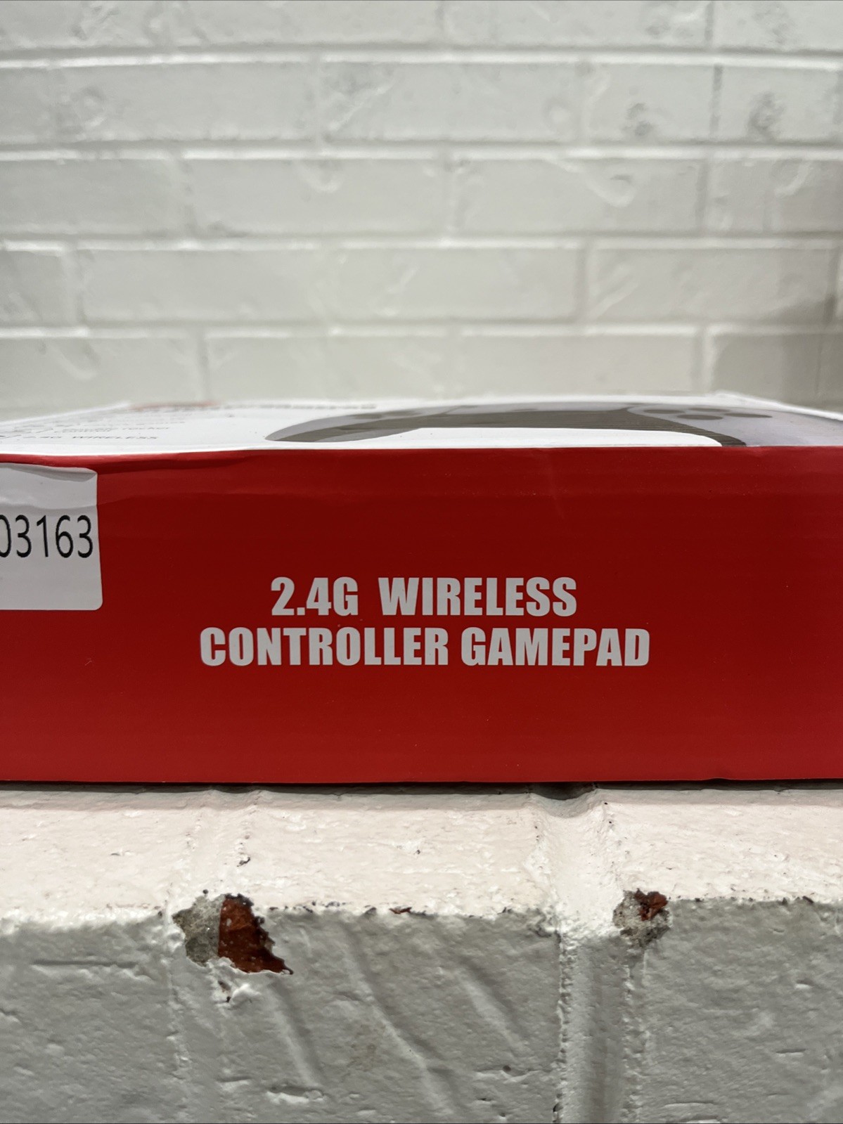 NEW In Box!! 2.4g wireless controller gamepad