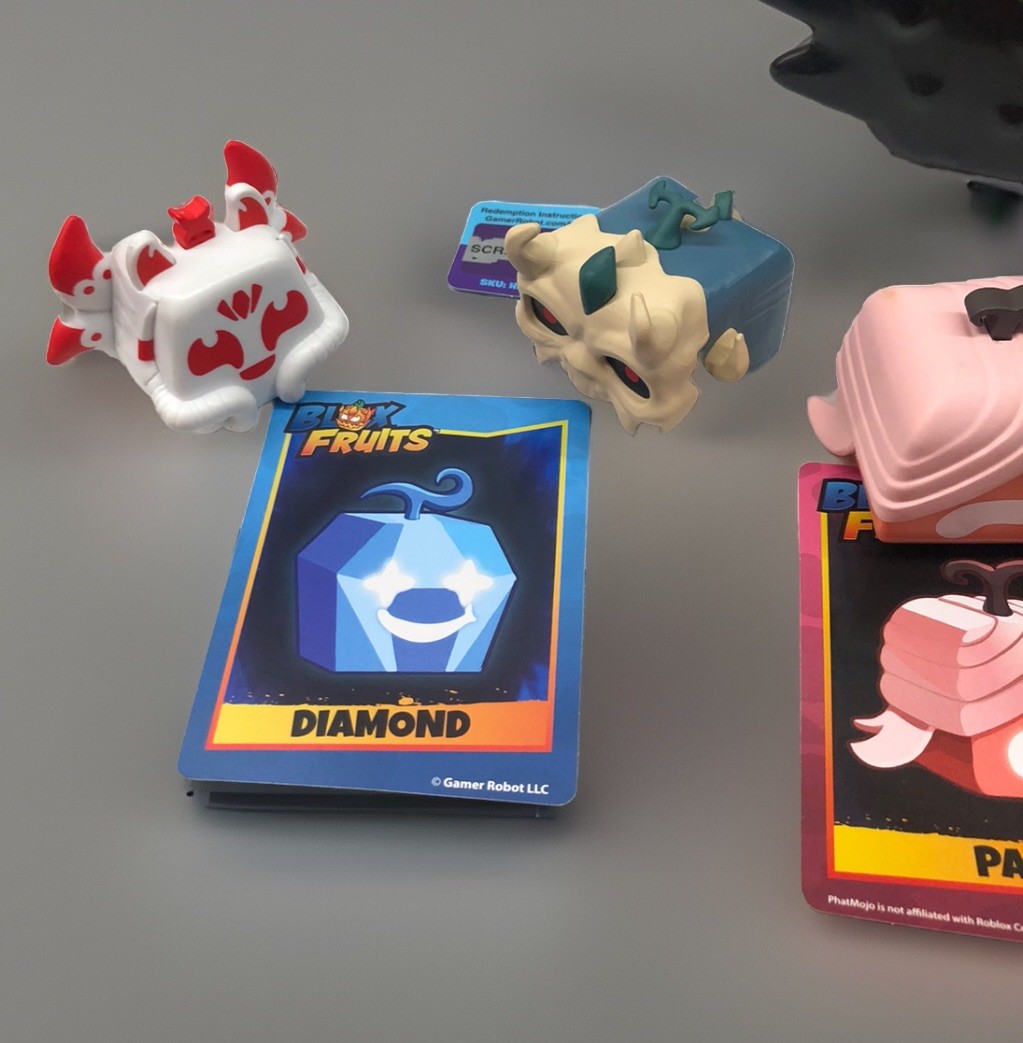 Blox Fruits Ember Dragon Ultimate Bundle Premium Mythical DLC Box Plush Figures