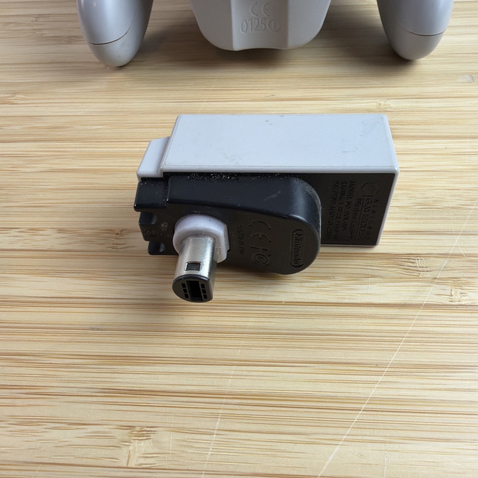 Nintendo Gamecube Platinum Wavebird Controller w/ Receiver OEM (b)