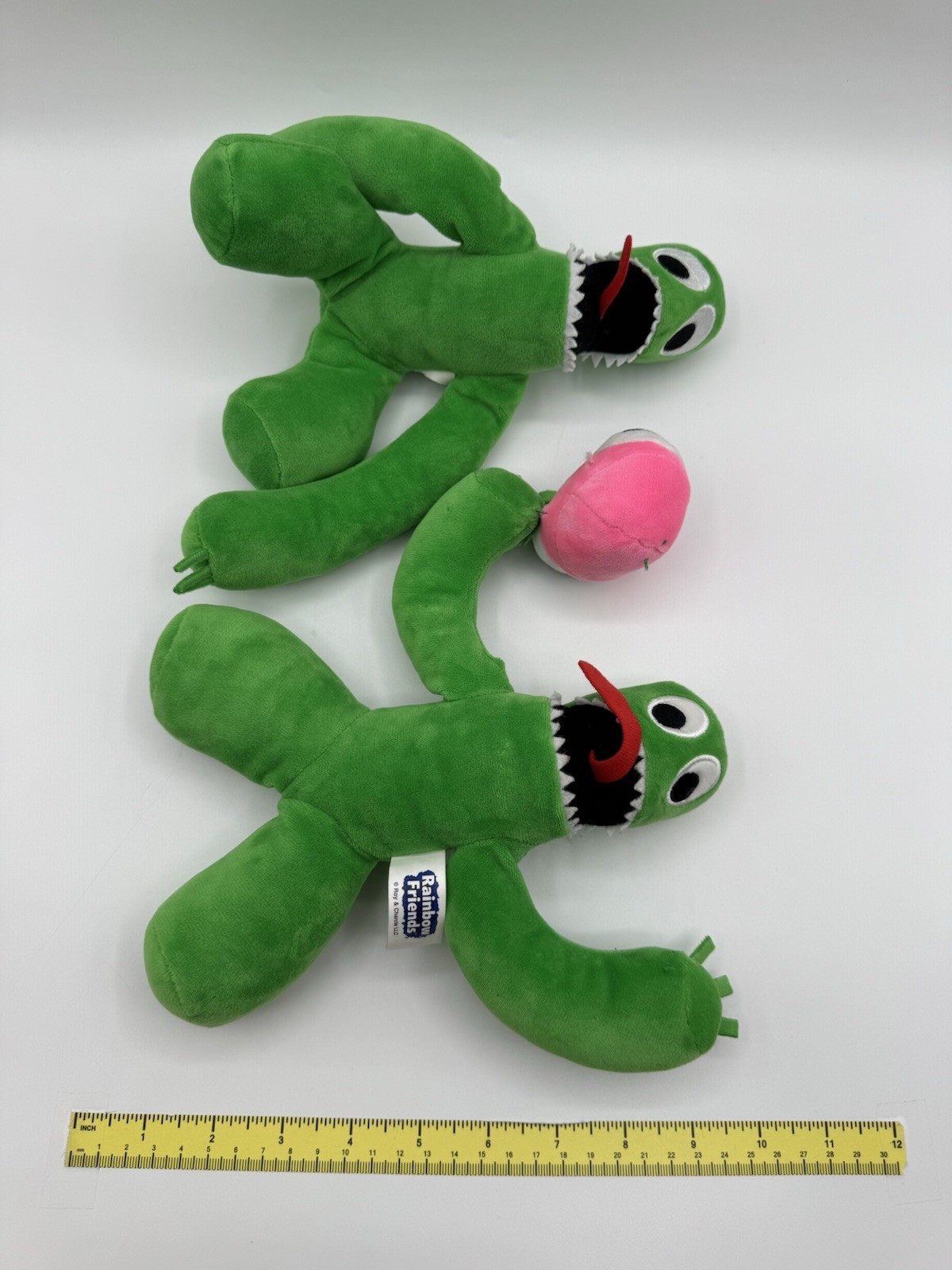 Lot Of 2 Rainbow Friends Green 8″ Plush Stuffed Toy NO TAG & DAMAGE