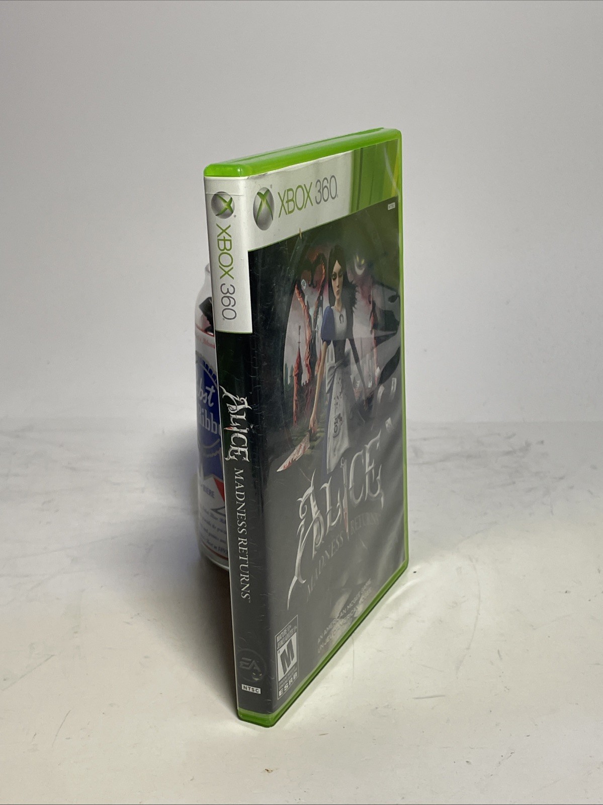 Alice Madness Returns (2011 Microsoft Xbox 360 EA w/ Inserts Read