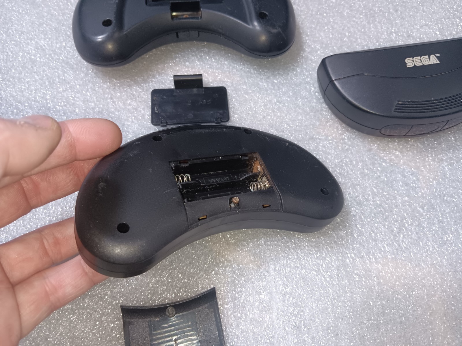 Sega Genesis EXACT-UNTEST Receiver MK-1648 w/MK-1629 & 1-OTHER-WEAR-RUST-PARTS