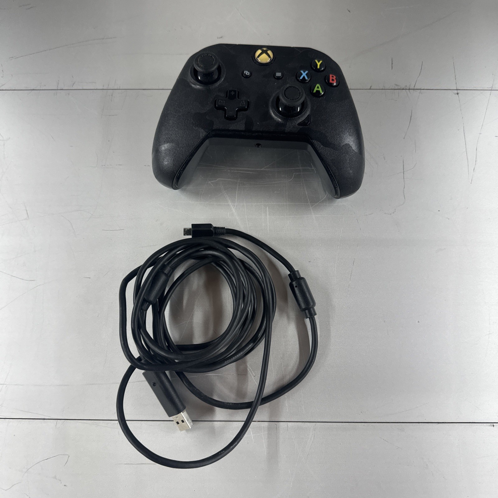 PDP Wired Controller for Xbox One Black Camo 048-065 Used