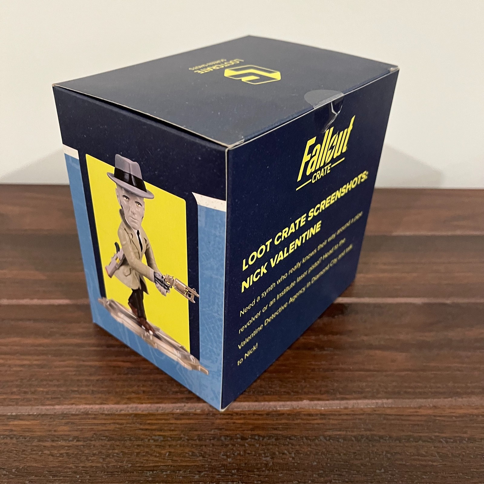 Fallout Crate Loot Crate Screenshots Nick Valentine Figure-New