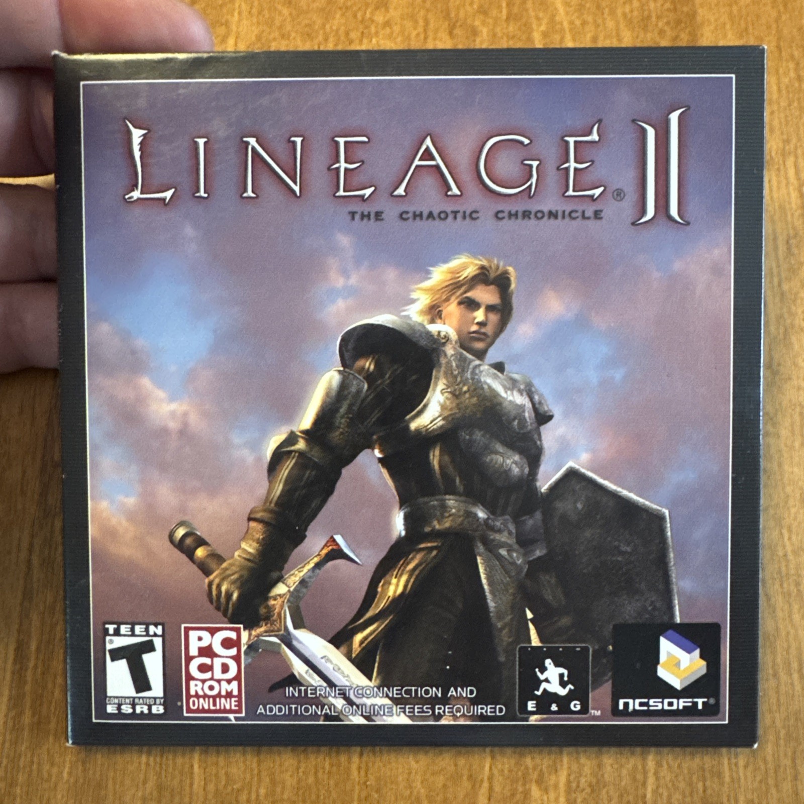 Lineage II – The Chaotic Chronicle for PC CD ROM 2 Disk Set ncsoft