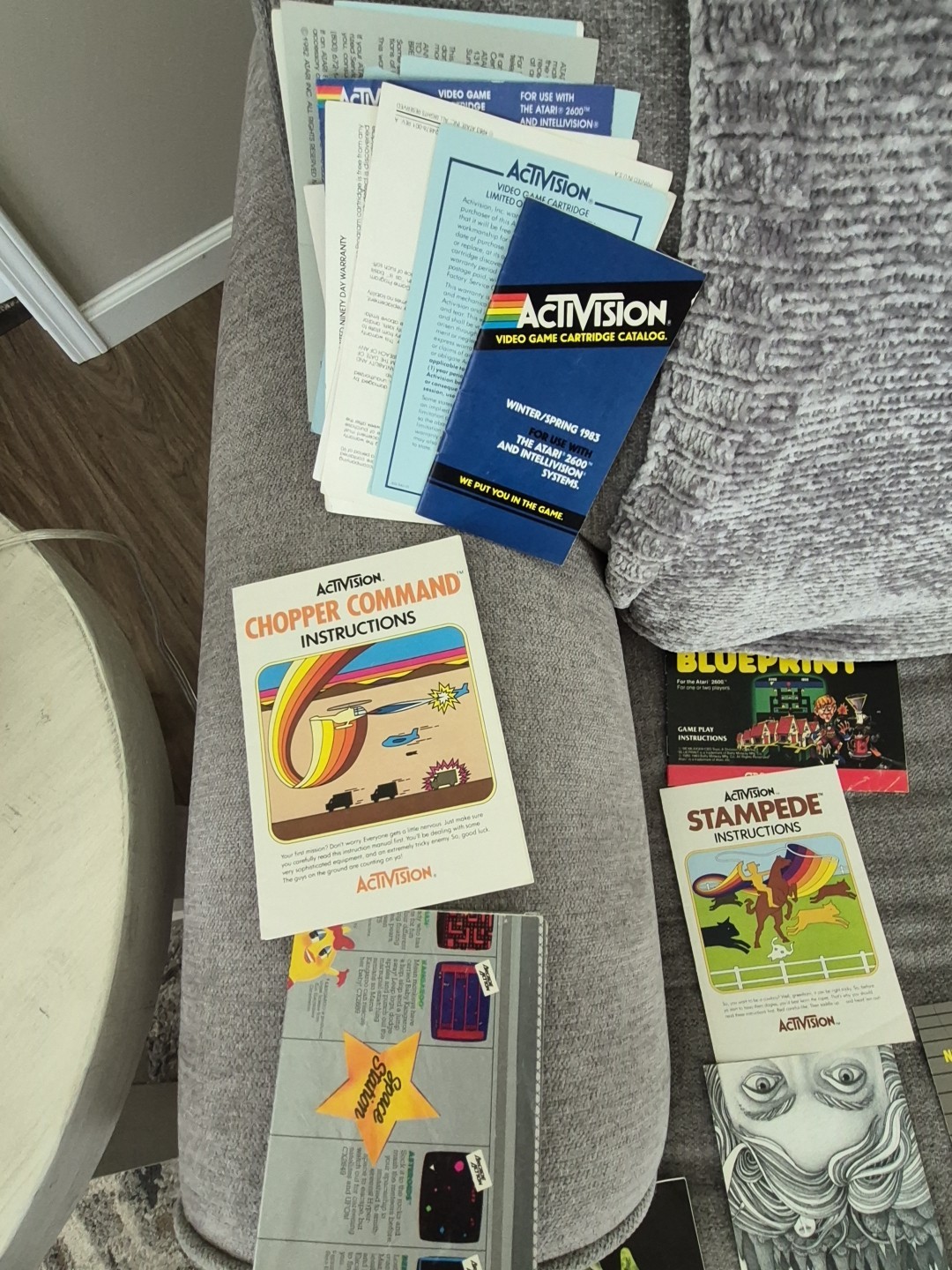 Huge Lot Of Atari 2600 Manuals & Catalogs Vintage Assorted. Good Condition.