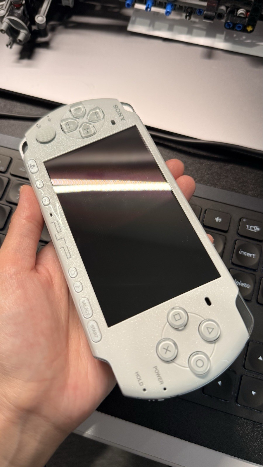 Sony PSP-3000 Handheld System Pearl White