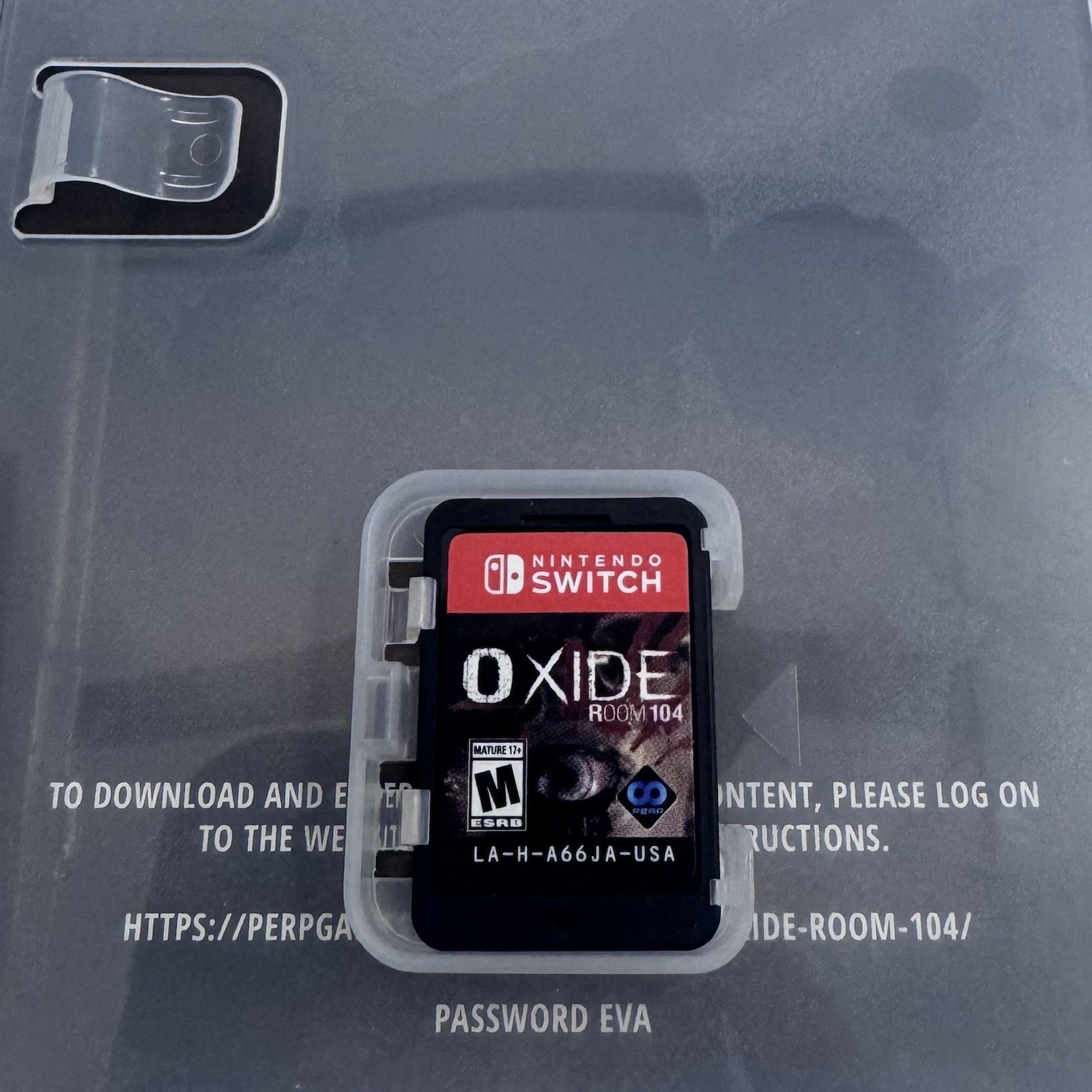 Oxide Room 104 (Nintendo Switch, 2022) Original Case Tested Excellent Condition