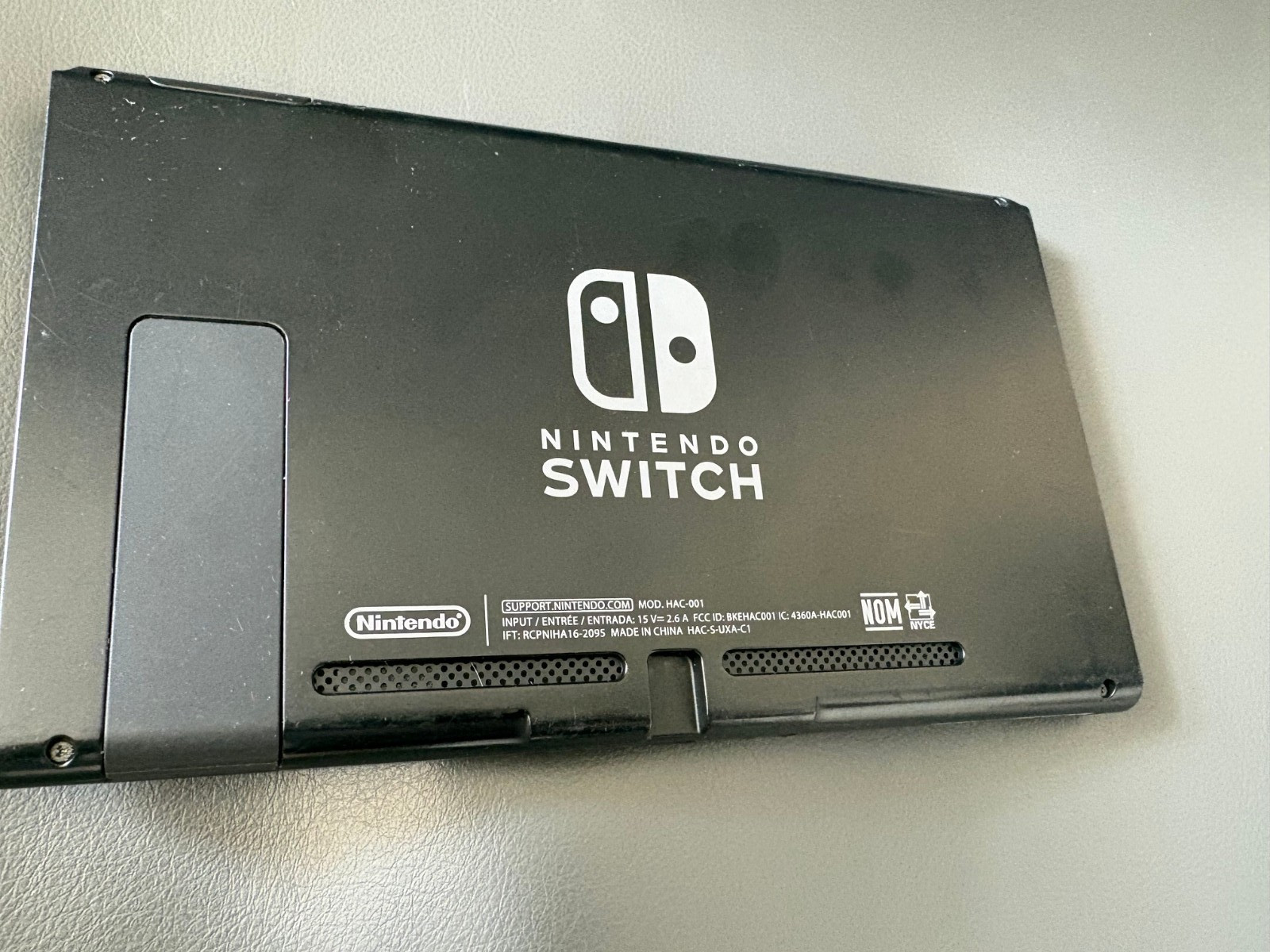 Nintendo HAC-001 32GB Switch Console – Black – CONSOLE ONLY