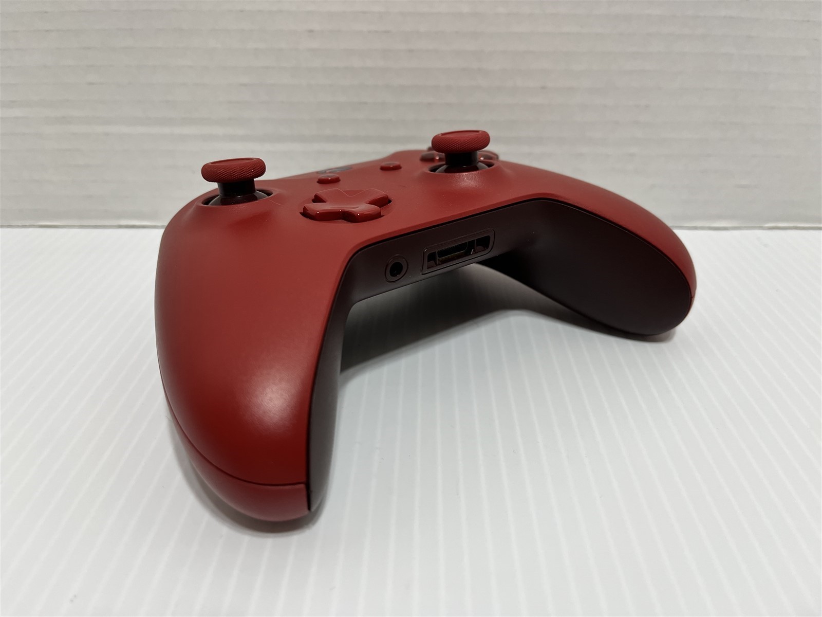 Genuine Microsoft Xbox ONE Wireless Controller Red – with headphone jack Tested