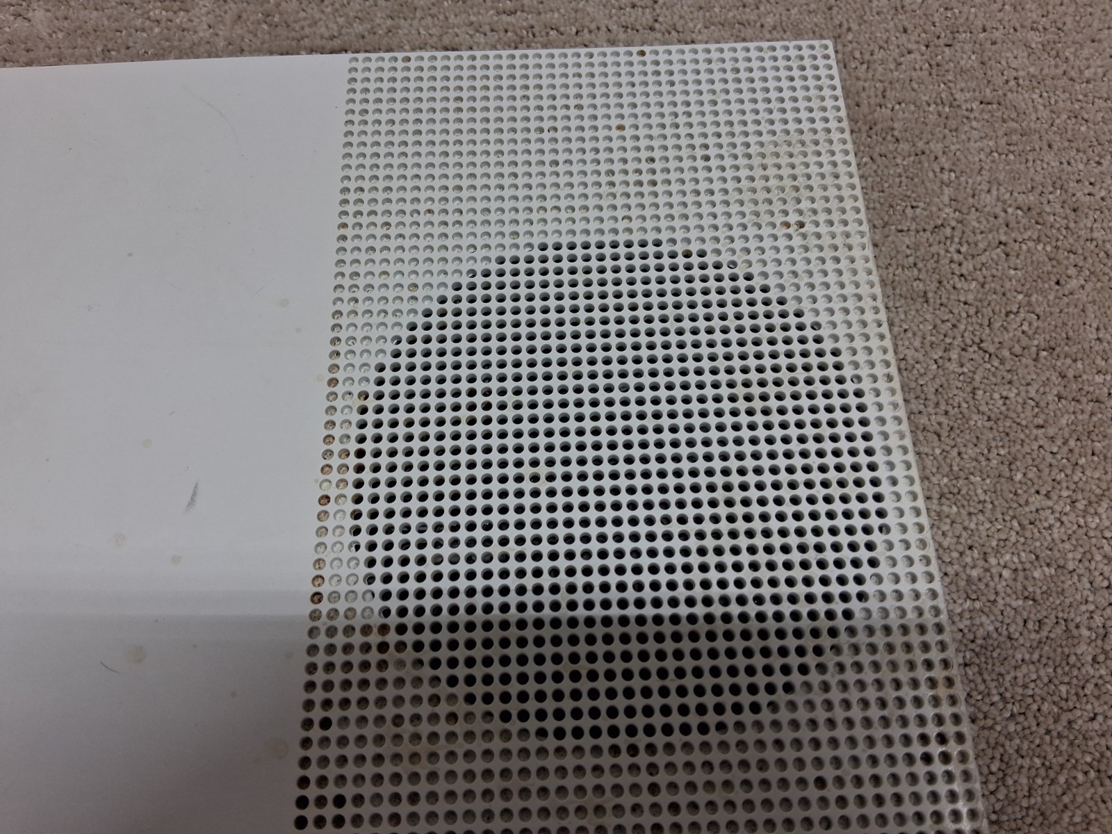 Microsoft Xbox One S White Model 1681 Powers On But HDMI Port Isn’t Working