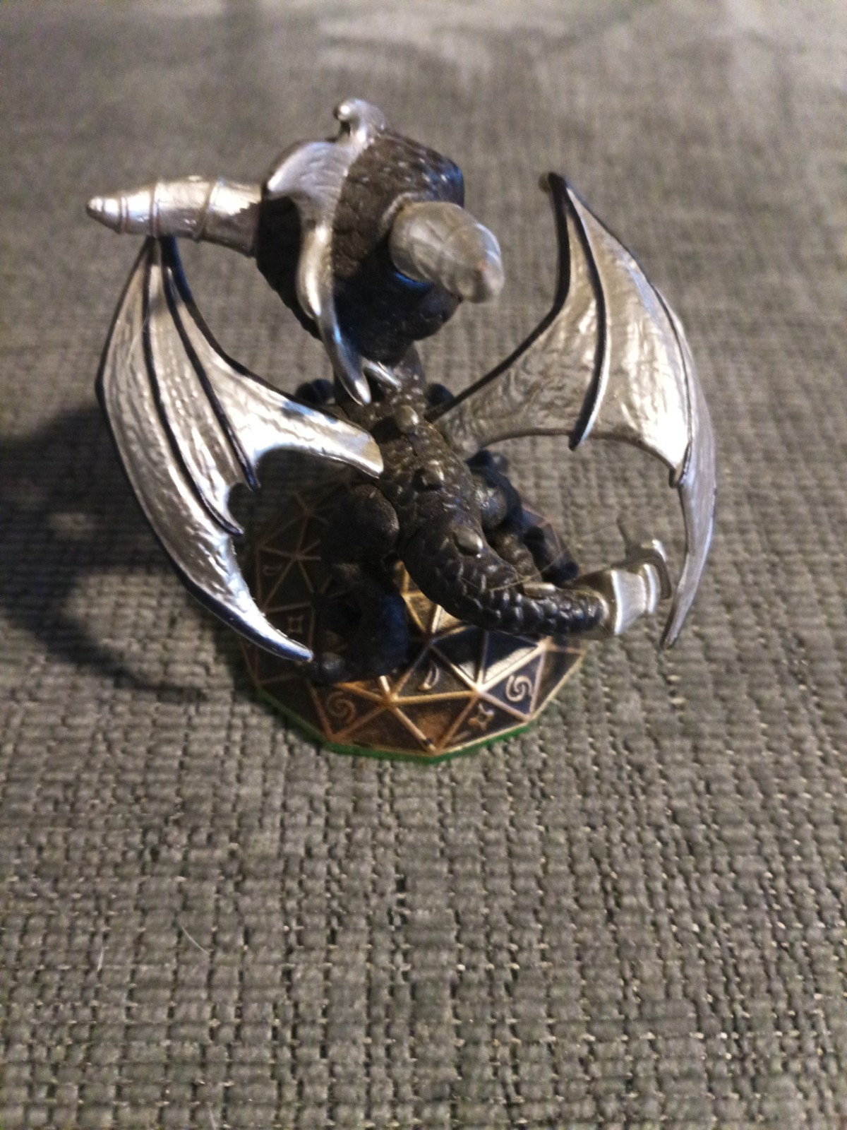 Skylanders Spyro’s Adventure Dark Spyro Series 1 Figure.