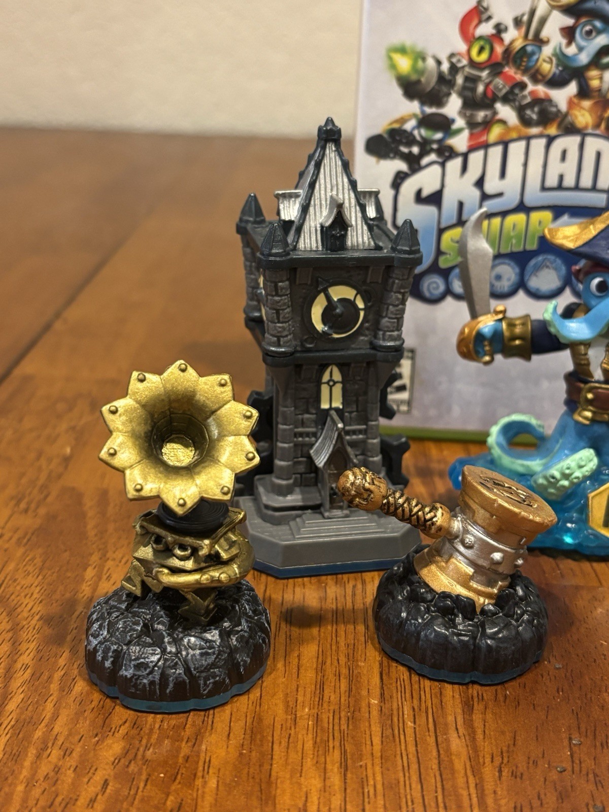Skylanders Swap Force Xbox 360 Game Lot With 8 Figures Swappable Tested Working