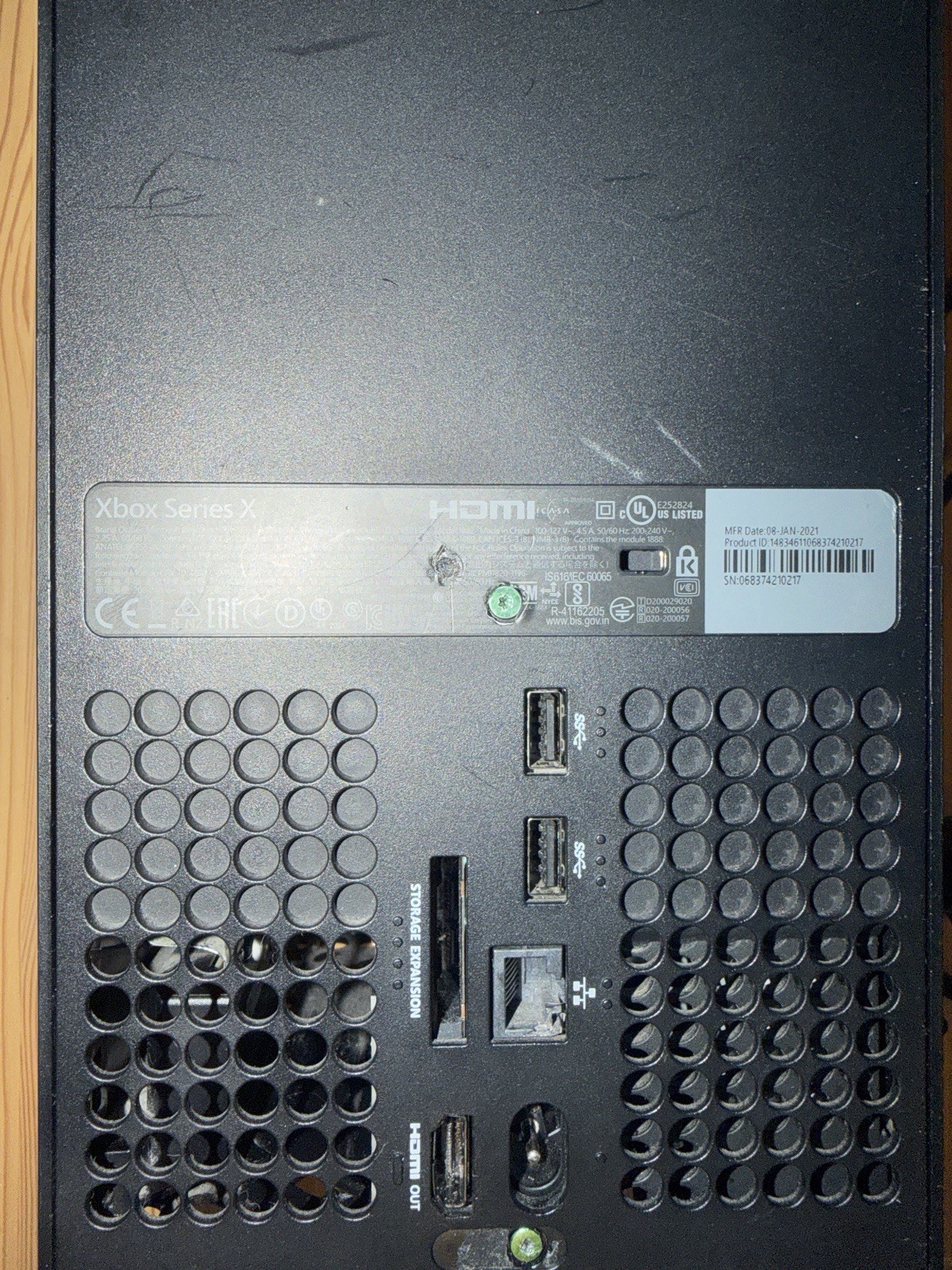 Microsoft Xbox Series X 1TB SSD Home Console – Black Model 1882 PARTS OR REPAIR
