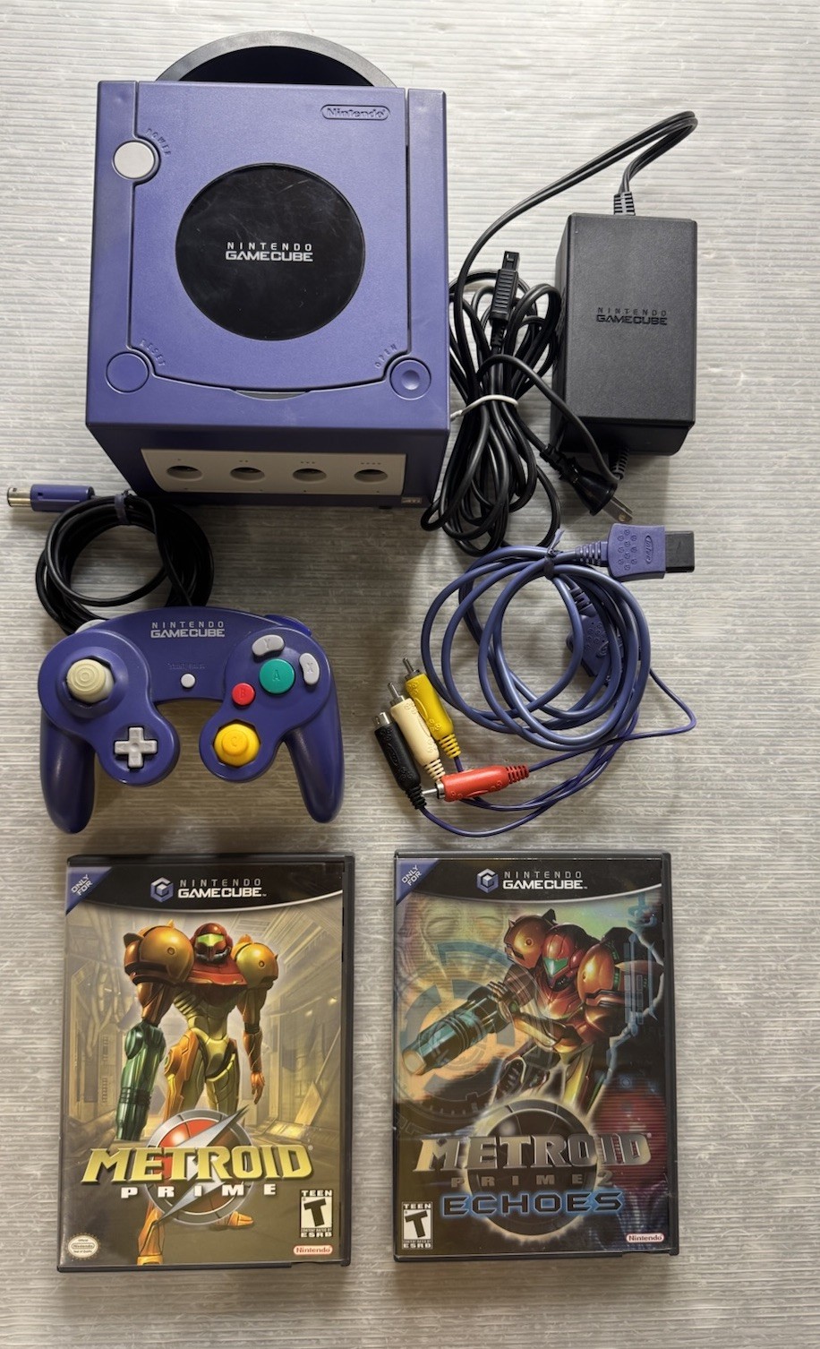NINTENDO GAMECUBE CONSOLE DOL-001 Indigo power cord A/V cable METROID PRIME 1& 2
