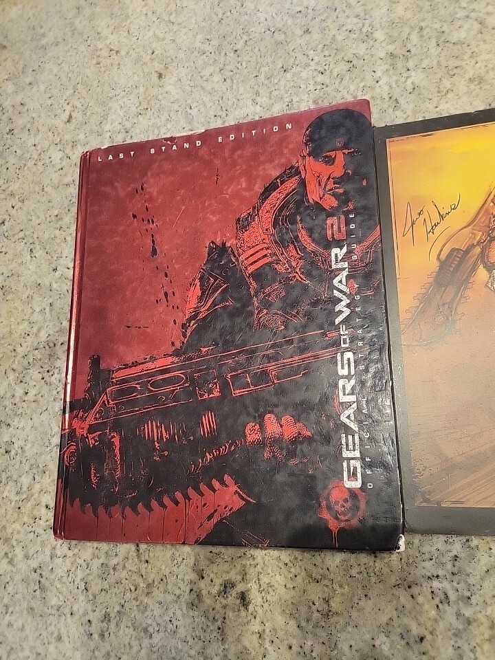 Gears Of War Official Hardcover Strategy Guide Last Stand Edition Skorge Print