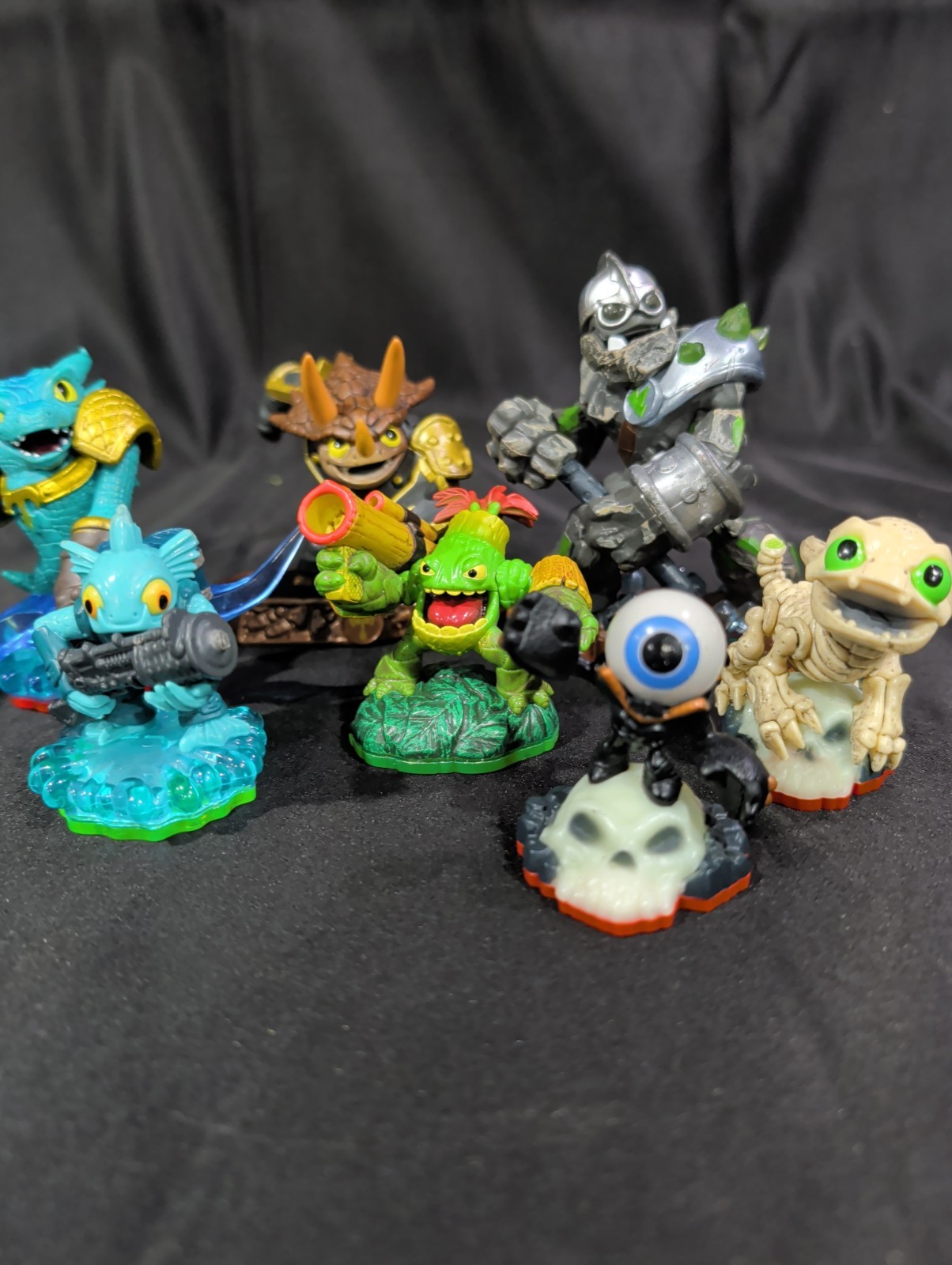 Lot of 7 Skylanders Spyro’s Adventure, Trap Team And Giants Character Figures