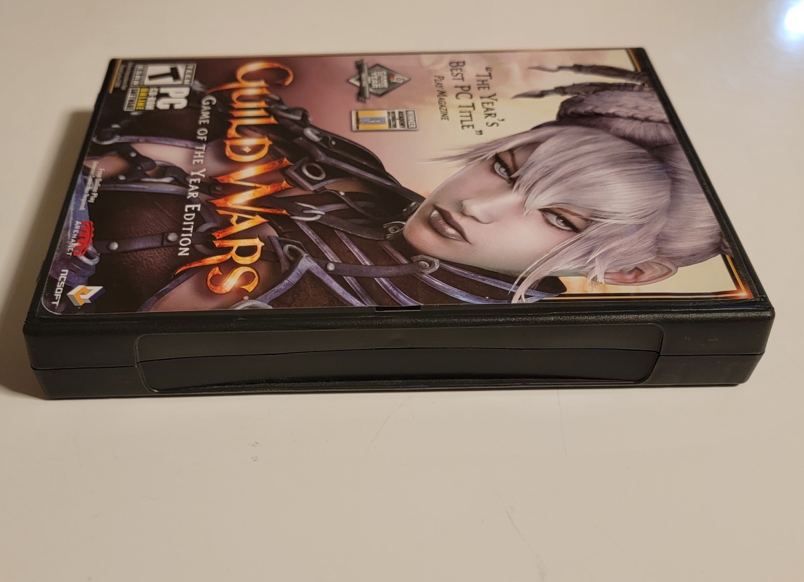 Guild Wars Game of the Year Edition for PC Complete w Opened Key Card Untested