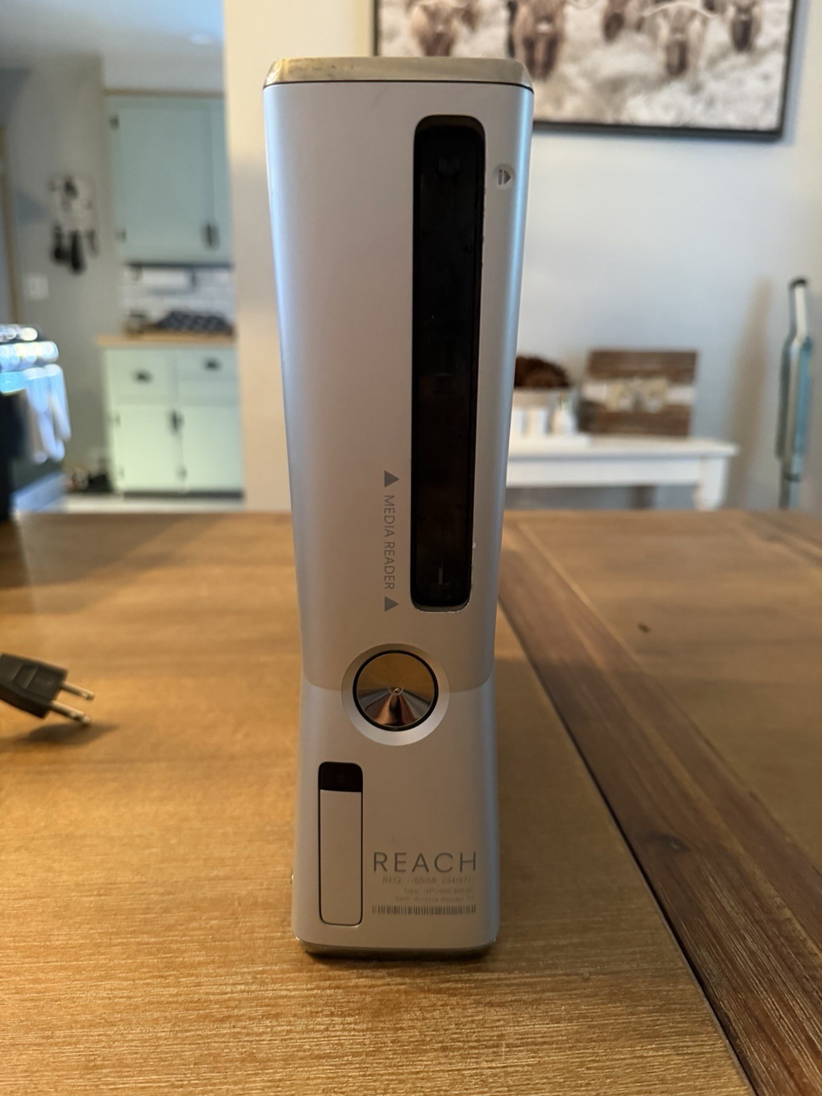 Xbox 360 S Halo Reach Limited Edition Silver Console No HDMI Cable