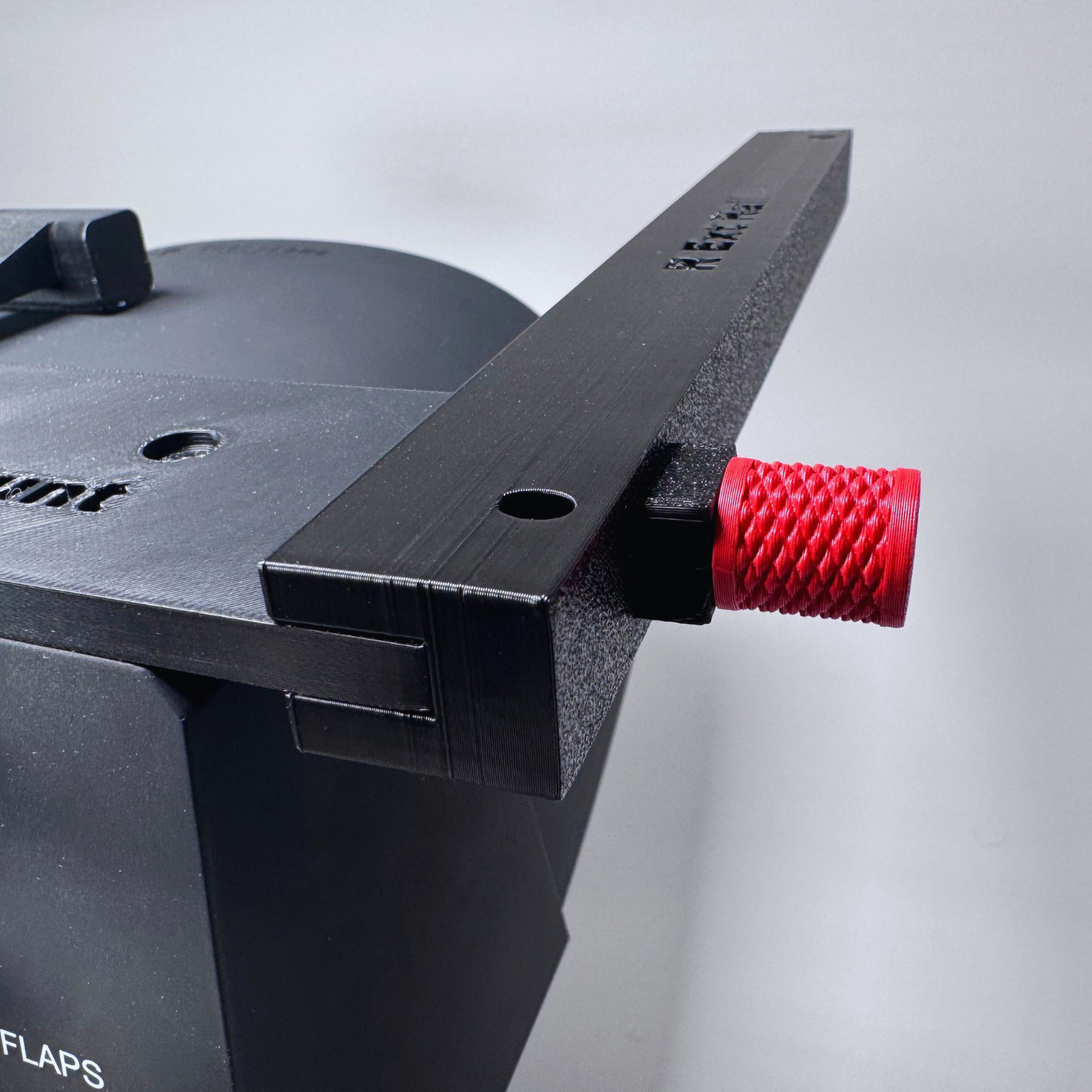 Mount for The Honeycomb Alpha or Bravo Throttle Quadrant – Sliding and Locking
