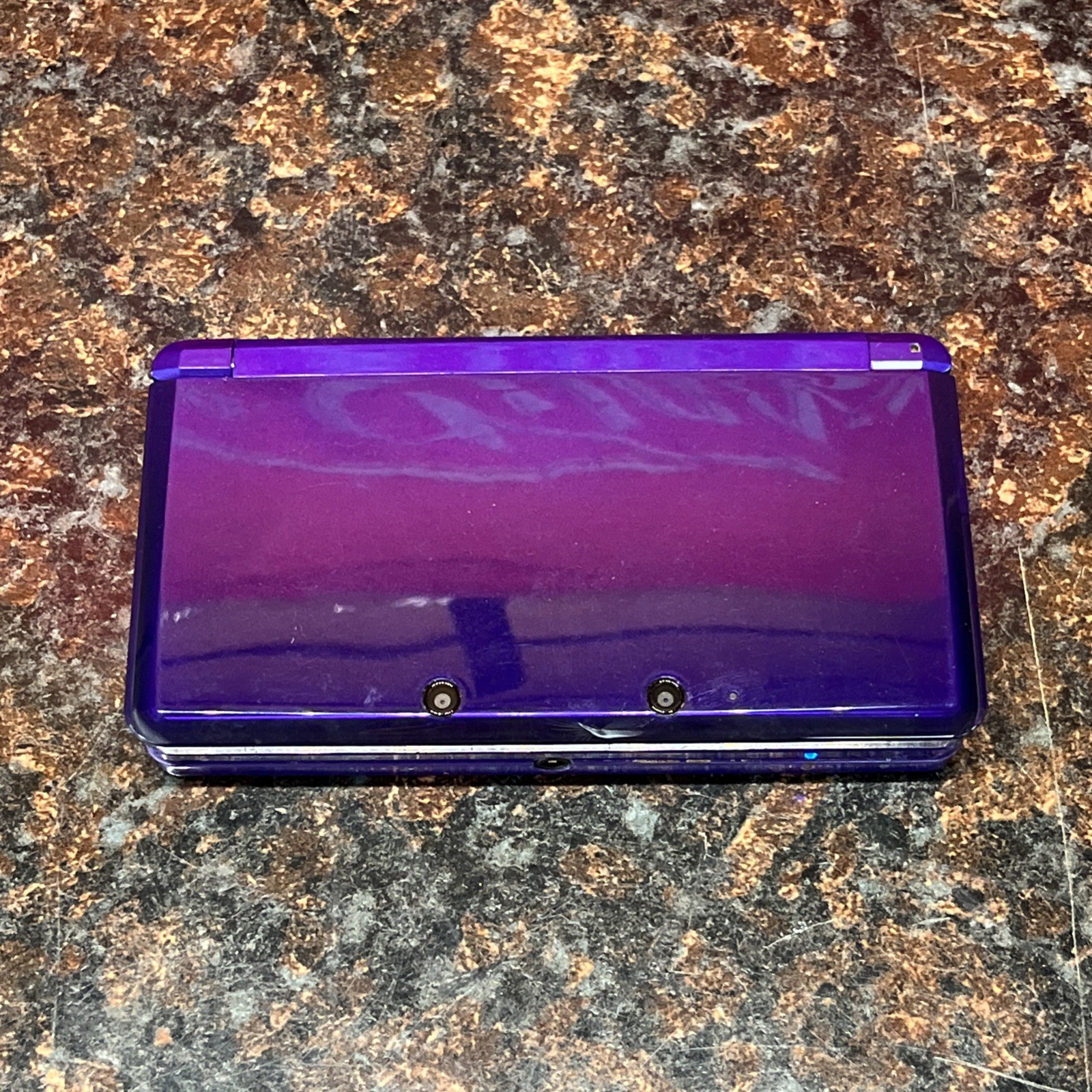 Nintendo 3DS Purple CTR-001(USA) 3D Wi-Fi W/ Stylus!! (LOOK)