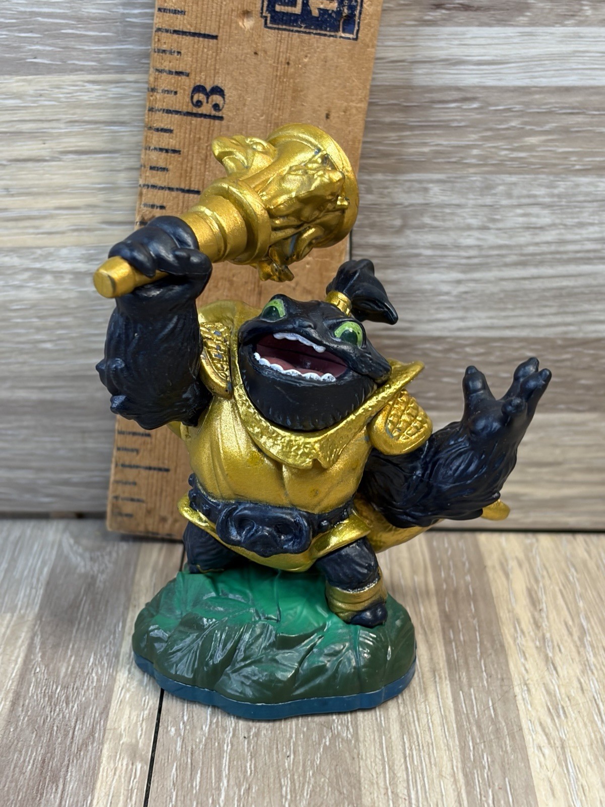 Skylanders Swap Force – 12 Figure Lot Swappers Only