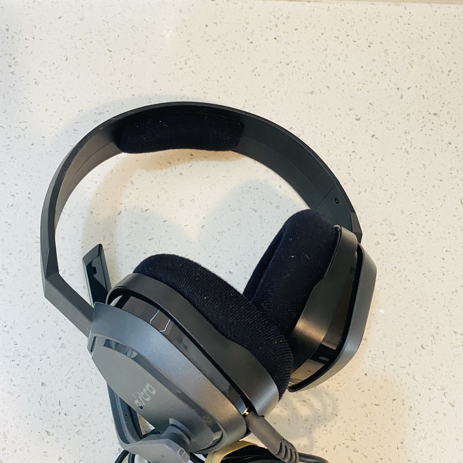 Logitech Astro A10 Wired Stereo Gaming Headset – Blue/black – For PS4