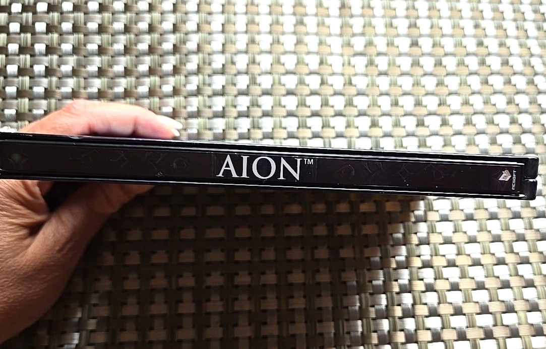 Aion PC DVD-Rom Software 2009 2-Disc Steelbook Edition Game w/Quick Reference P