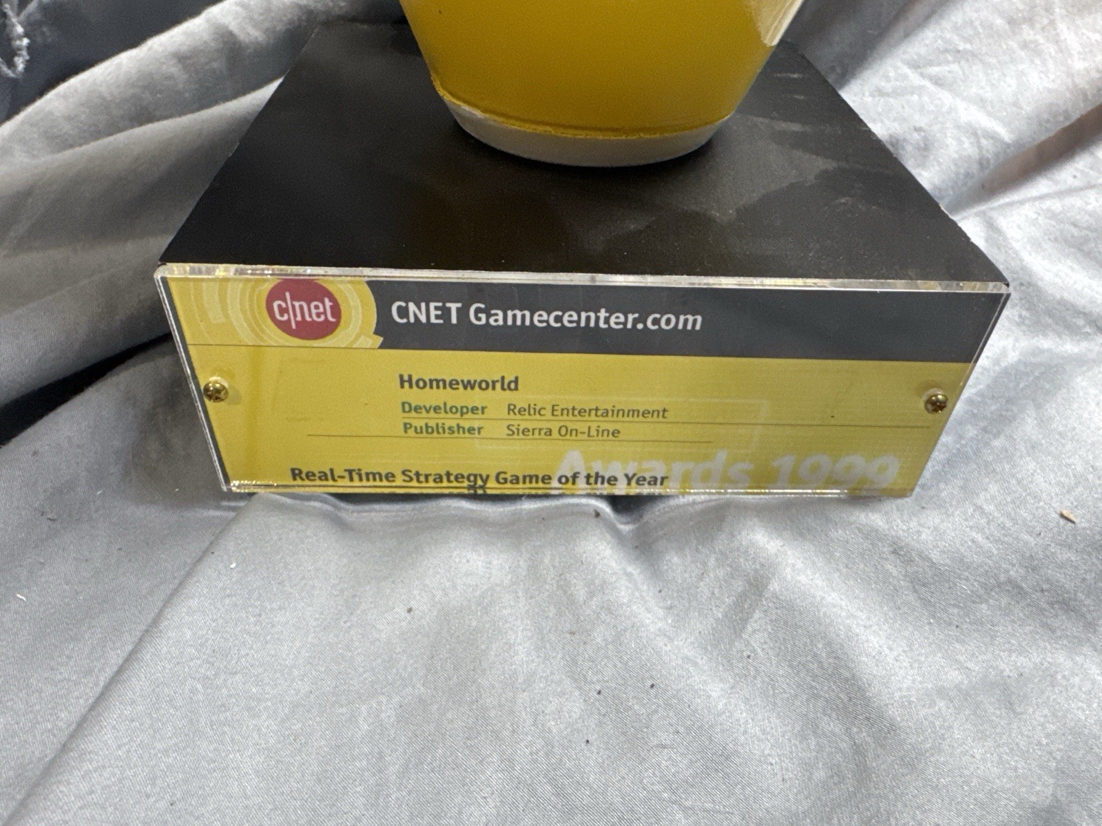 CNET Gamecenter Homeworld Award Trophy 1999 Relic Sierra Promo Bowling Pin
