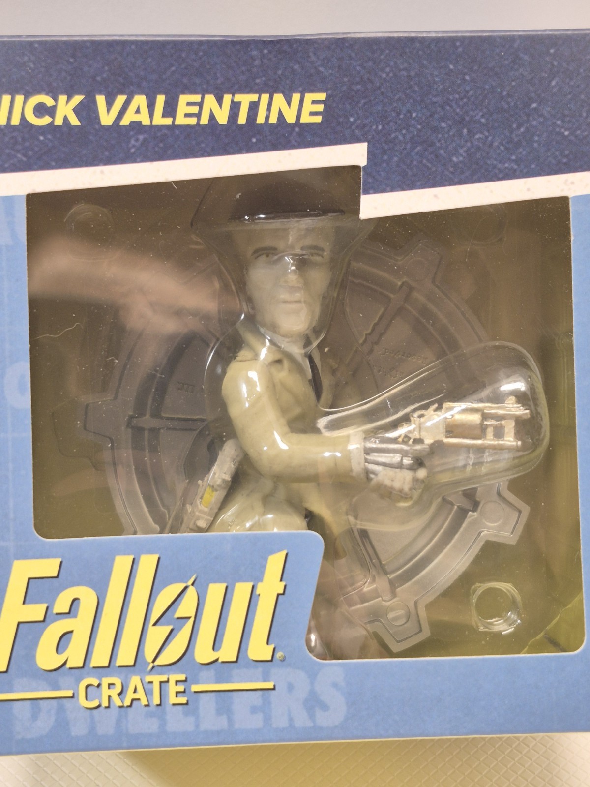 Fallout Crate Lot Nick Valentine & Piper Wright Figures NIB Loot Crate Bethesda