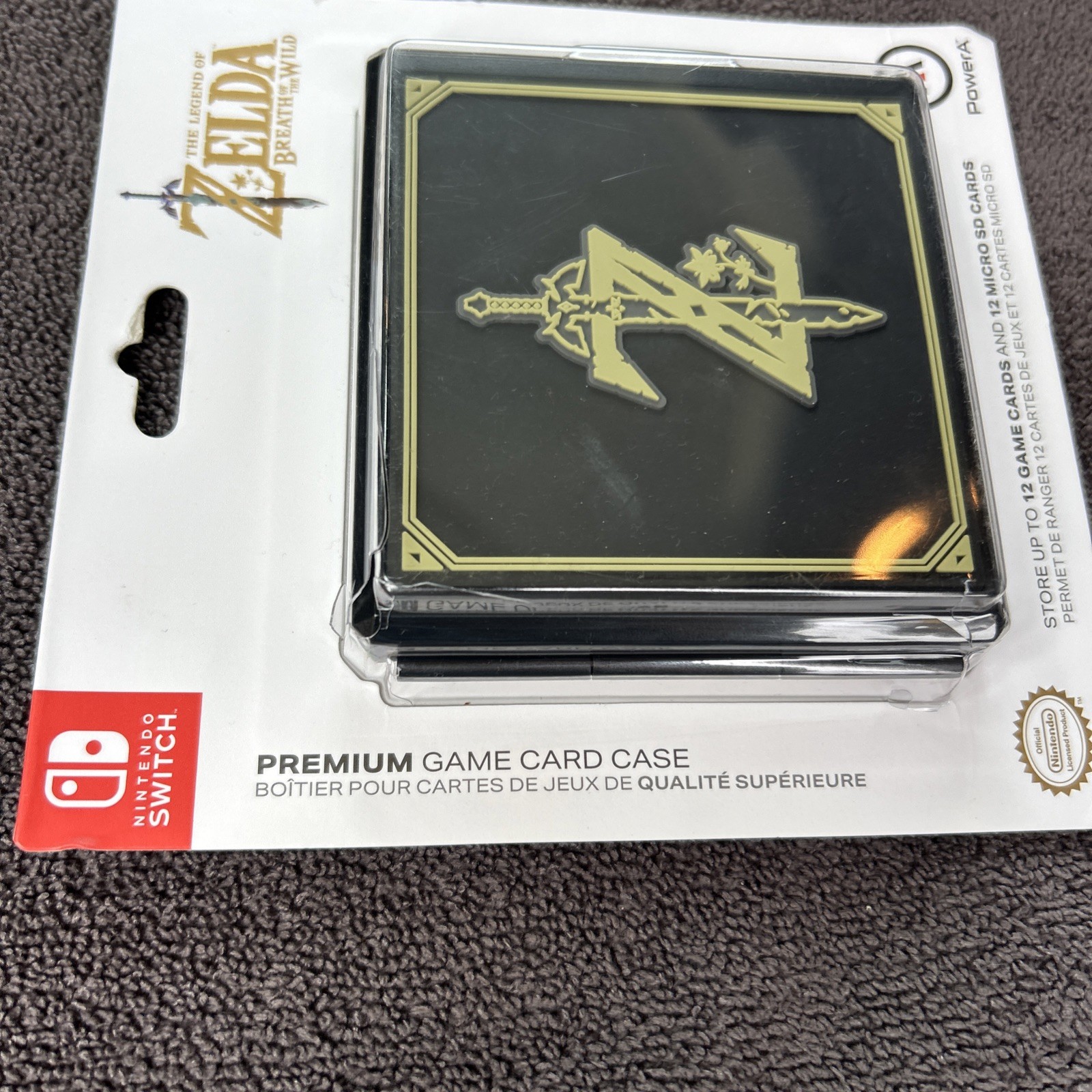 Nintendo Switch: Legend of Zelda Premium Game Card Case For 12 Games & Micro SD