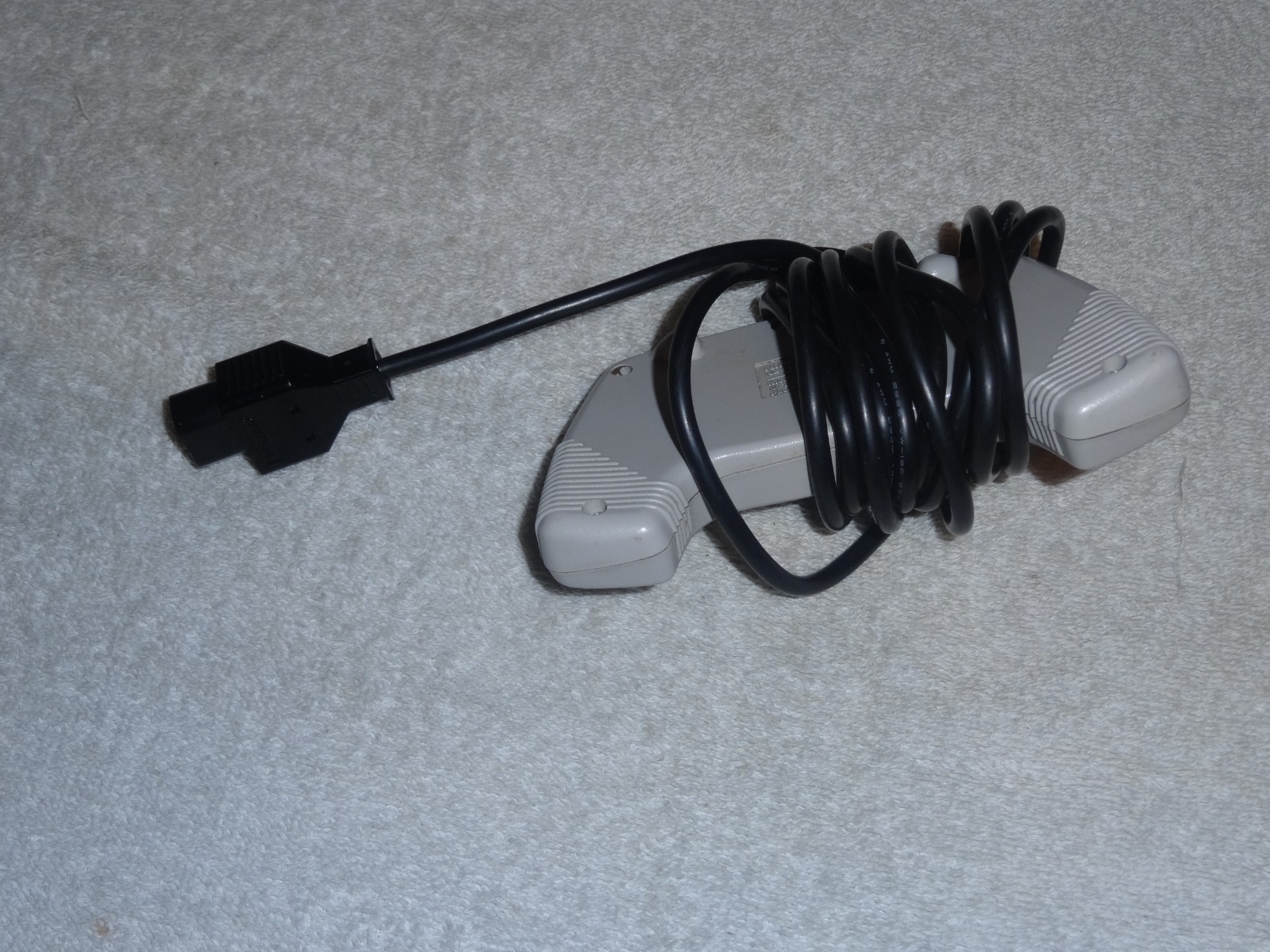 Nintendo NES Max Turbo Game Controller Official Tested works!!!!!!!!!!!!!!! 0141