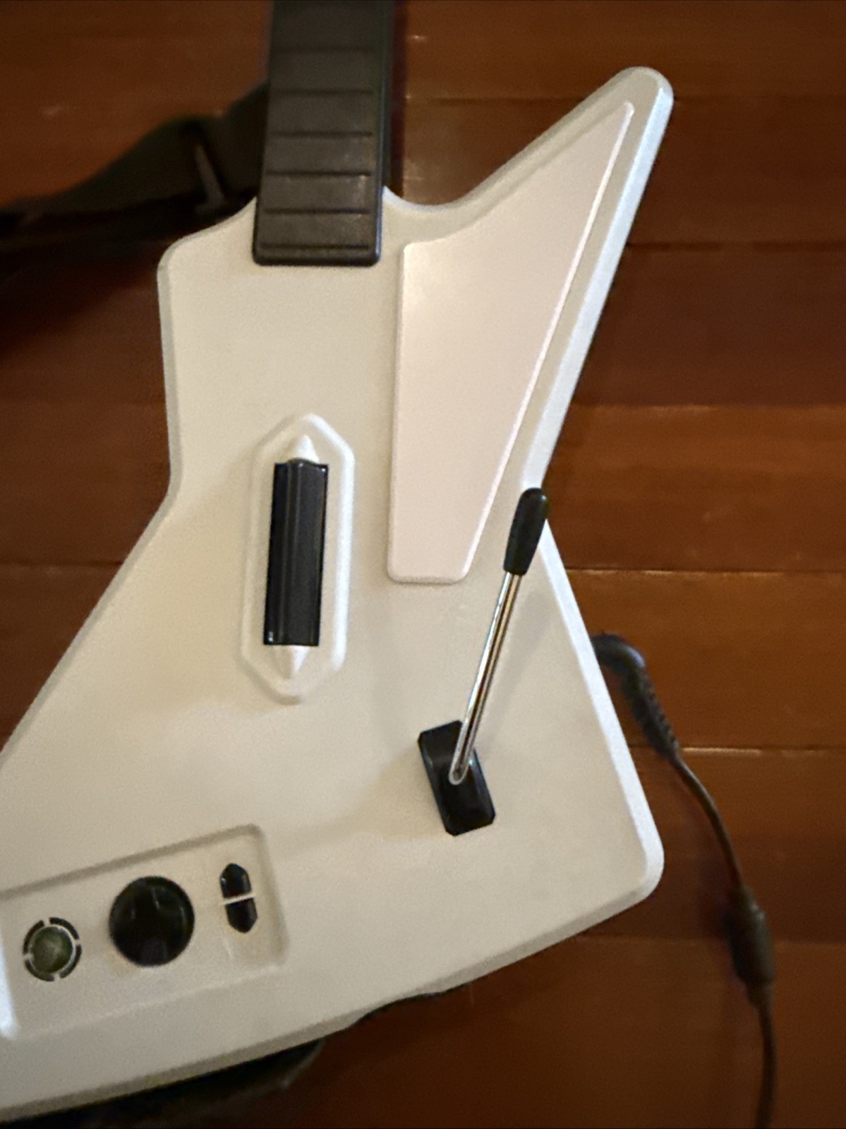 Guitar Hero Xbox 360 X-Plorer Xplorer Wired Controller 95065 RedOctane