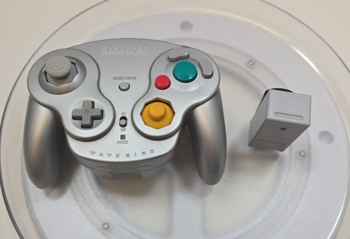 Nintendo GameCube Wireless Wavebird Controller W/ Receiver Platinum DOL-004