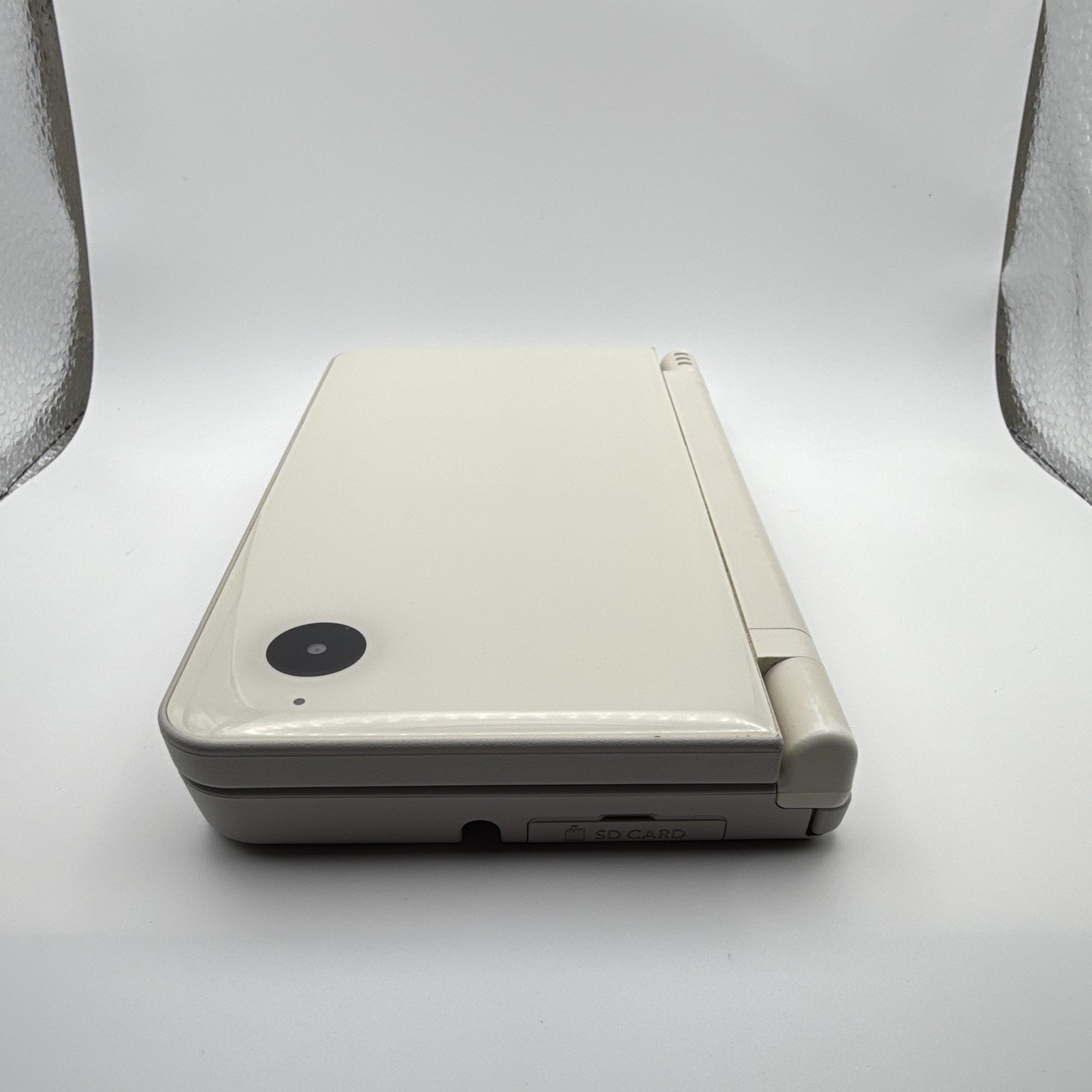 Nintendo DSi LL White Handheld Console NTSC-J 256MB Bad Charge Port