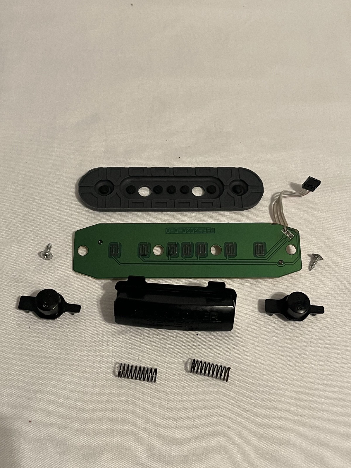 Guitar Hero GUITAR PARTS – Activision – CHOOSE YOUR PART-95893.806 Guitar Hero 5