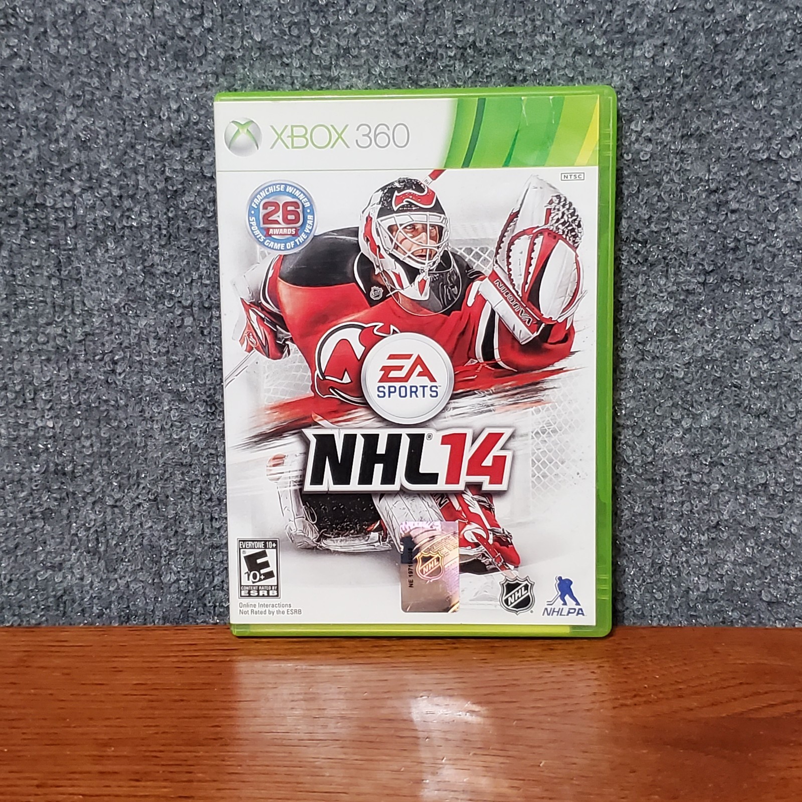 Microsoft Xbox 360 NHL 14 Complete With Manual And Case Hockey Video Game Used