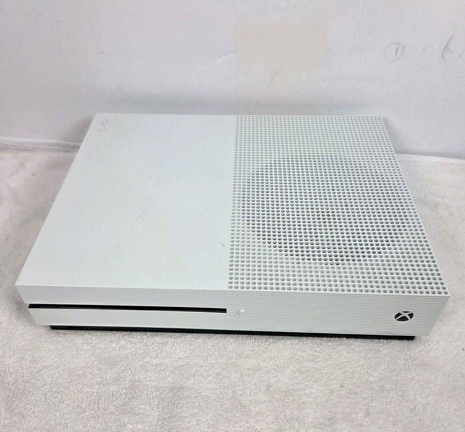 Microsoft Xbox One S (Model 1681) 500GB White Gaming System Console Only, Tested