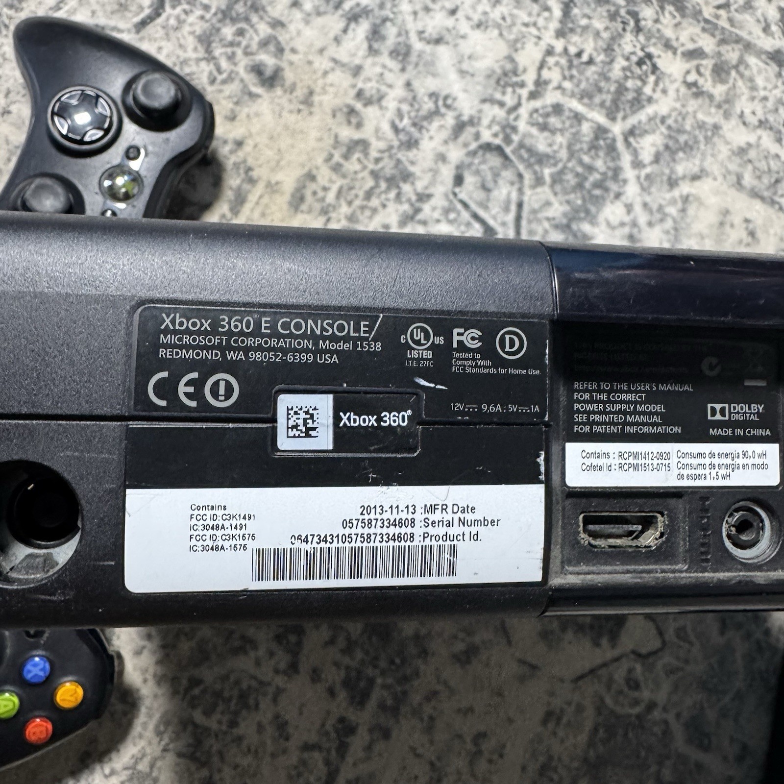 Xbox 360 E Series 4GB Console Bundle w/ Games READ DESC