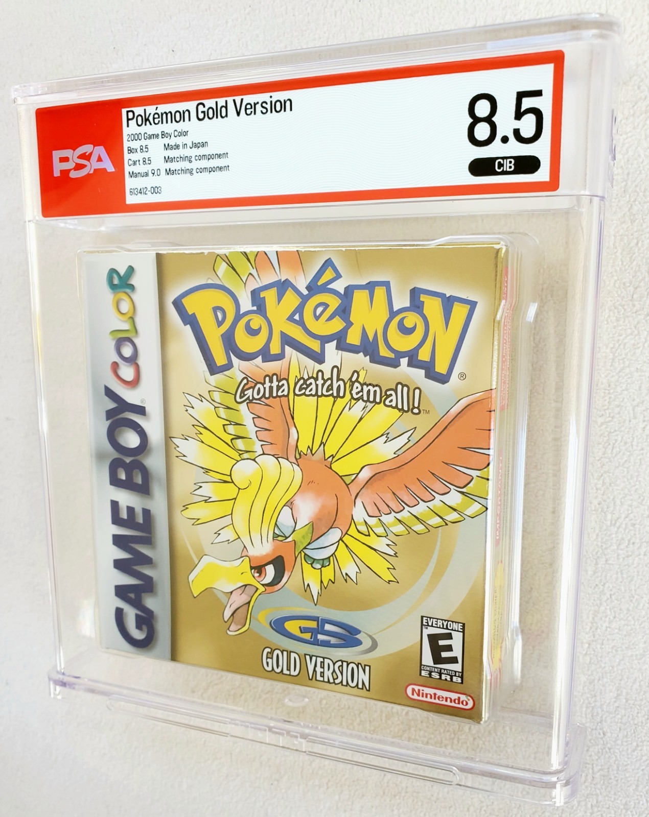 POKEMON GOLD VERSION Nintendo Game Boy Color 2000 Graded PSA 8.5 WATA 9.0 MANUAL