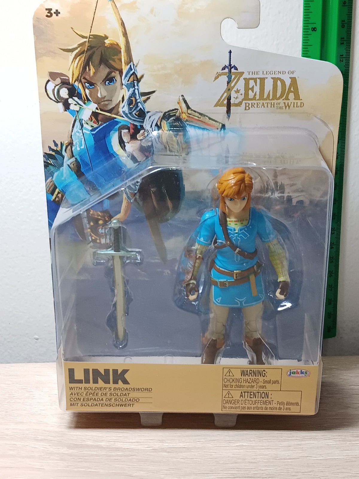 *FREE SHIP* 4″ LINK + Soldier’s Broadsword The Legend of Zelda Jakks Pacific